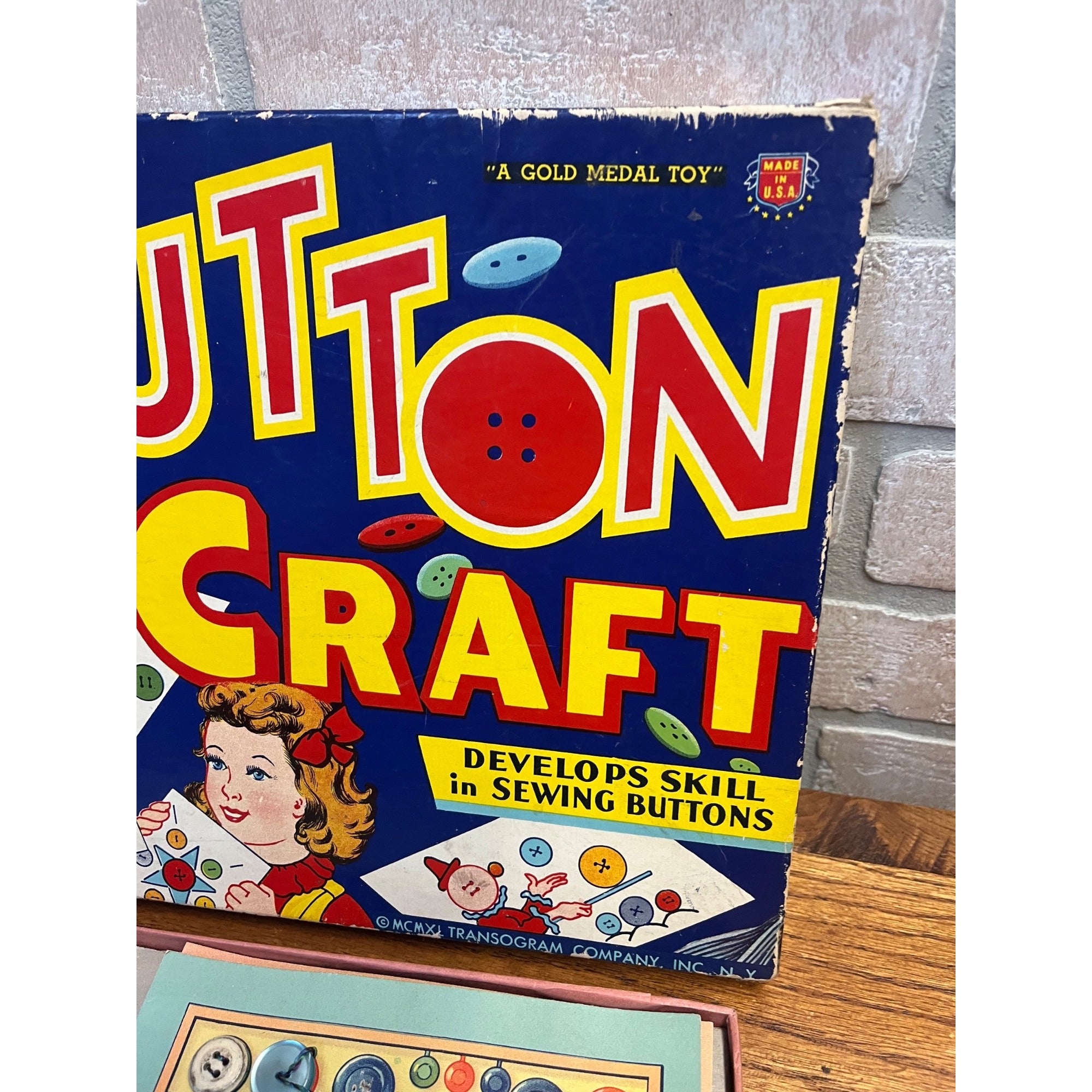 Vintage Button Craft Gold Medal Toy Transogram Company Inc. New York USA 1940 Sewing Practice