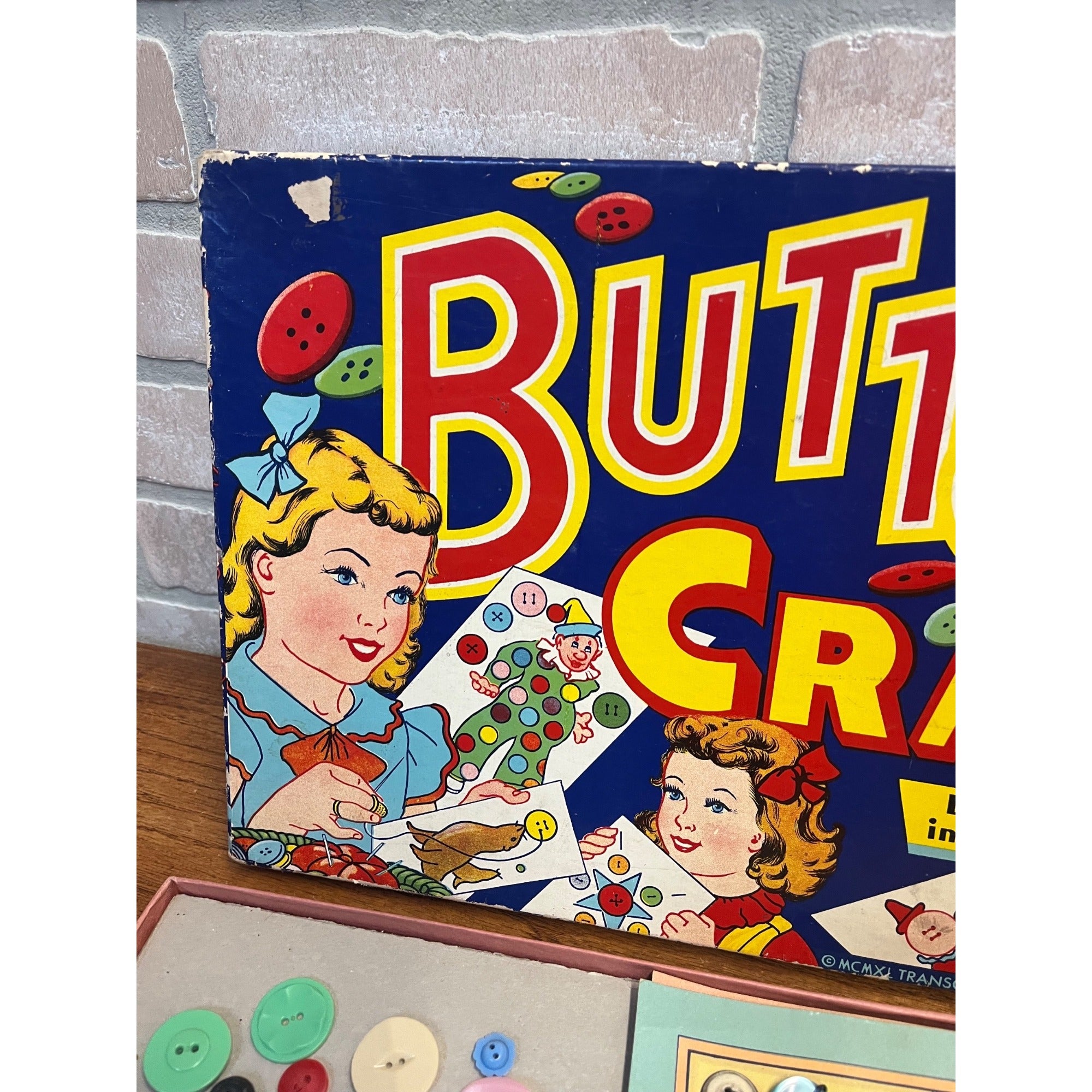 Vintage Button Craft Gold Medal Toy Transogram Company Inc. New York USA 1940 Sewing Practice