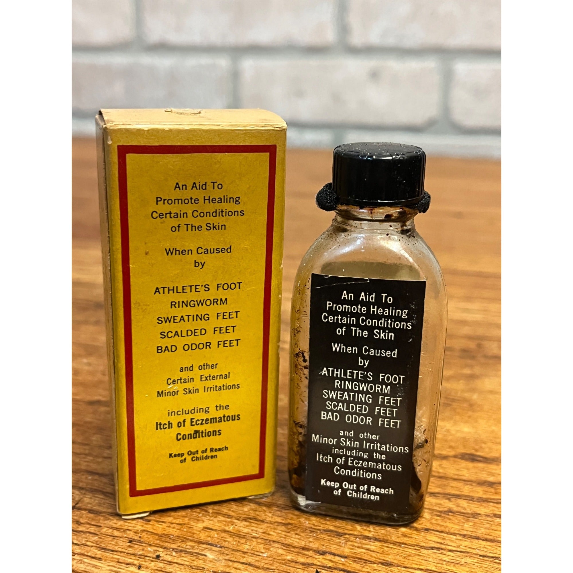 Vintage Tucko Athlete's Foot Medicine Bottle Box Insert Pharmacy Drugstore Display