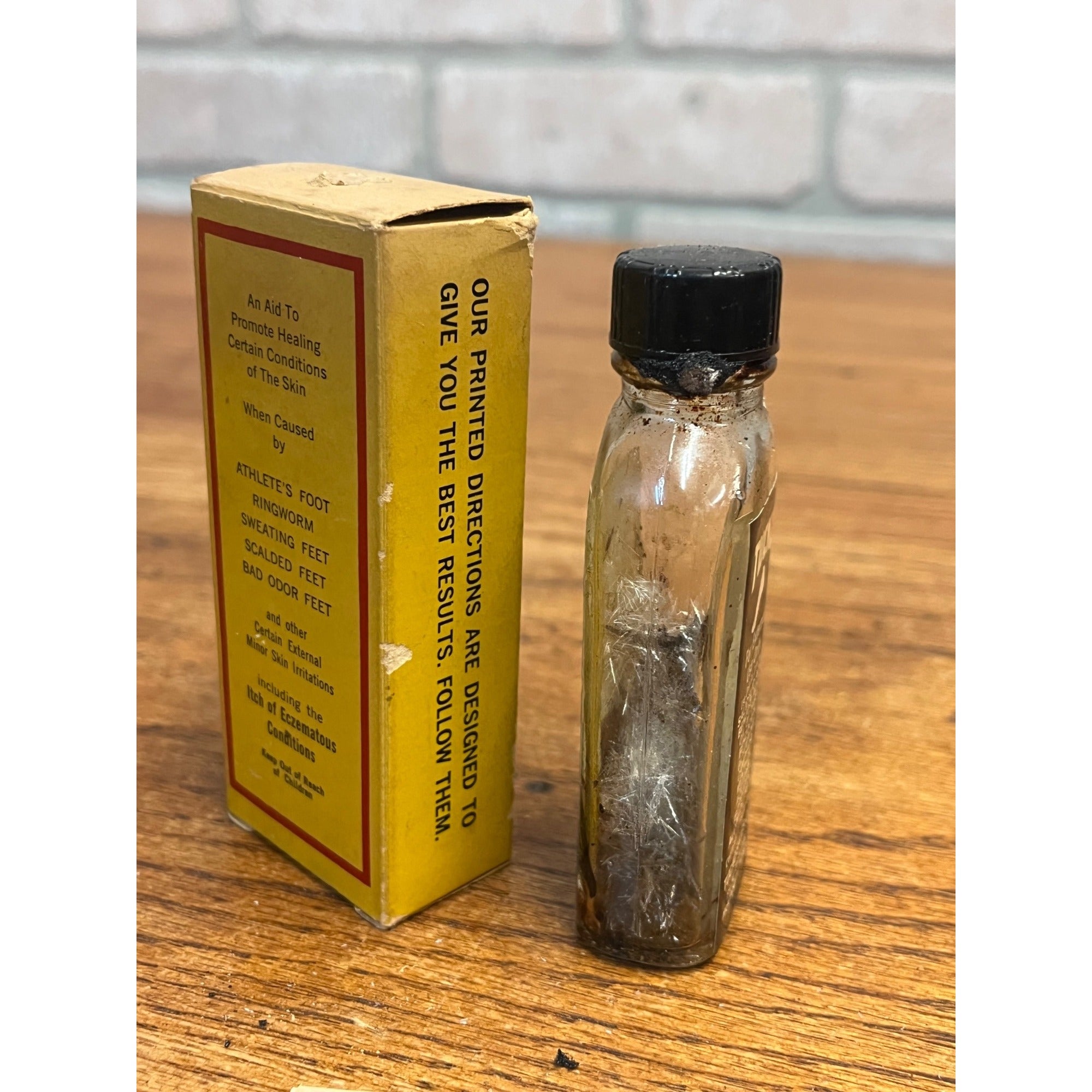Vintage Tucko Athlete's Foot Medicine Bottle Box Insert Pharmacy Drugstore Display