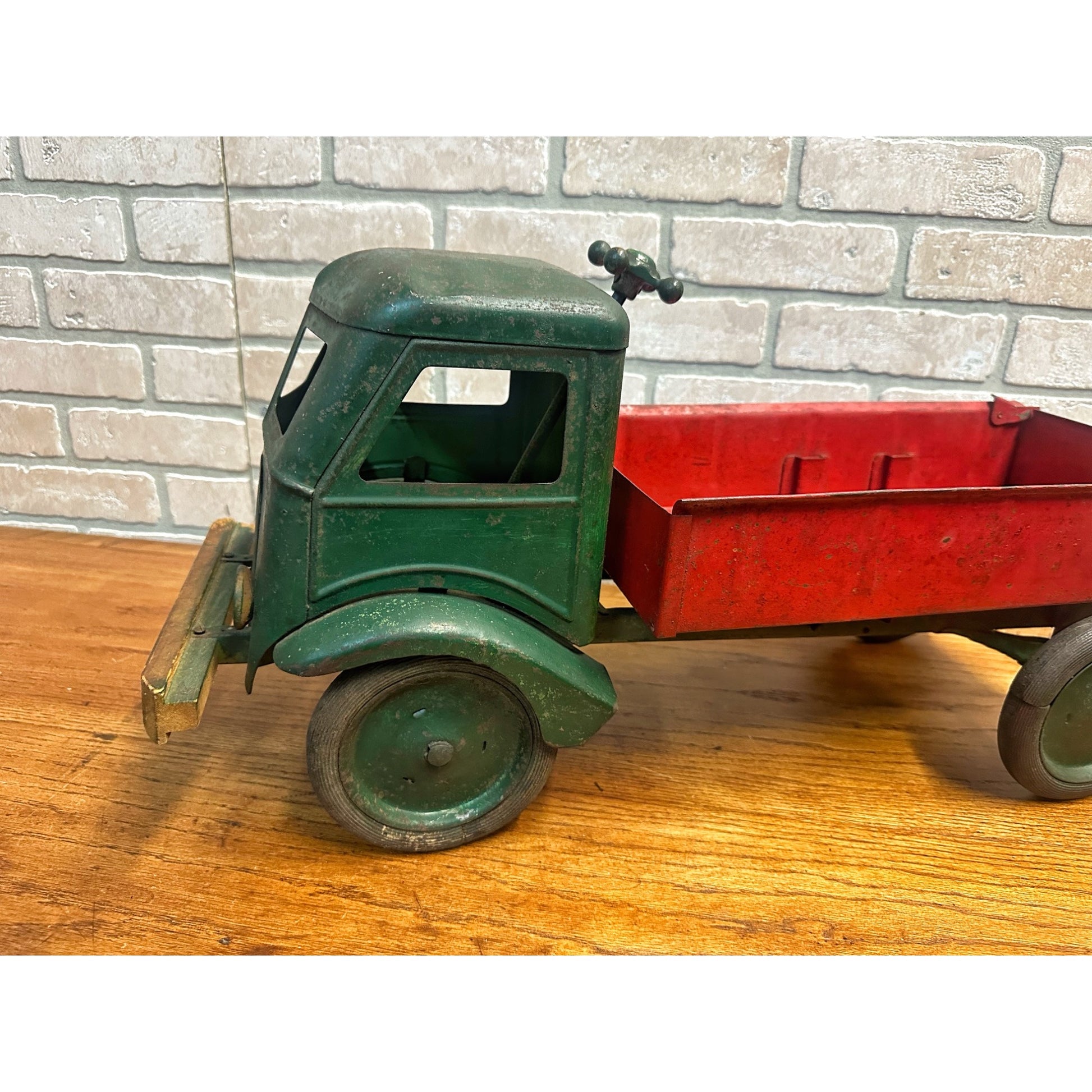 Vintage 1920s Keystone Ride-On Child's Dump Truck Pressed Steel Toy