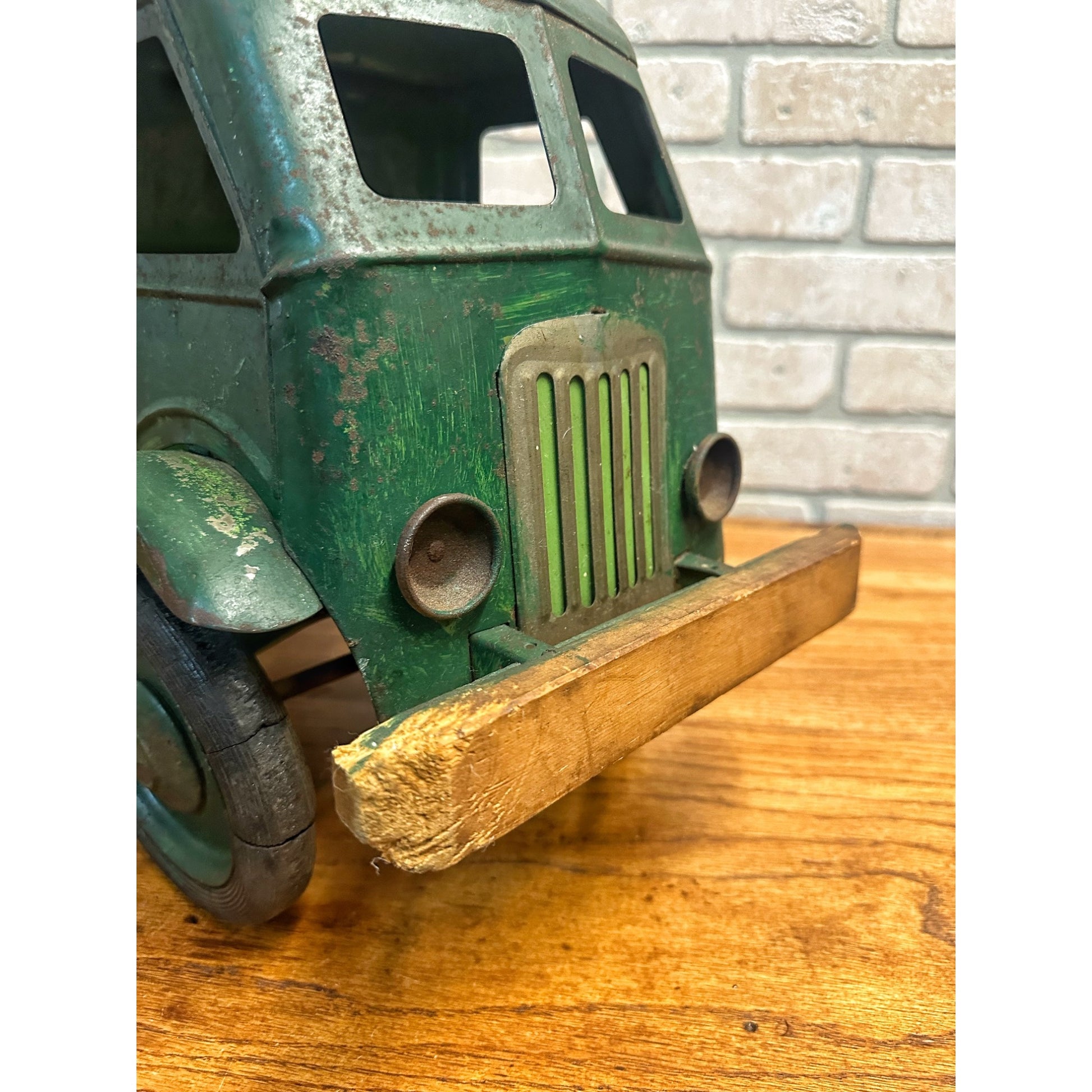 Vintage 1920s Keystone Ride-On Child's Dump Truck Pressed Steel Toy
