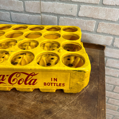 RARE OLD YELLOW DRINK COCA-COLA IN BOTTLES Hard Plastic Carrier for 24 Bottles