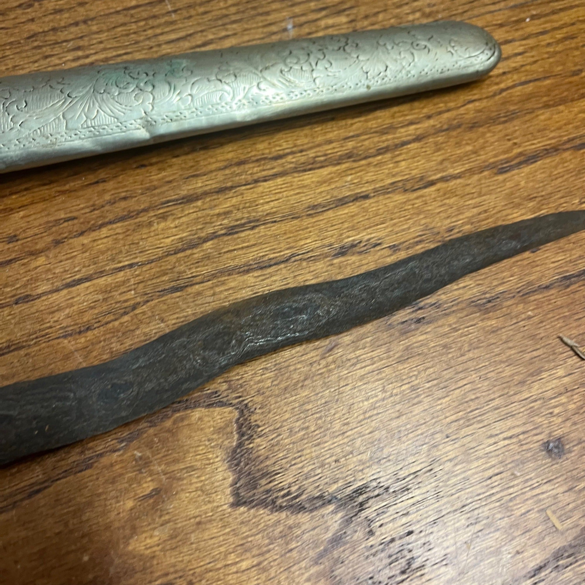 Antique Indonesian Javanese Kris Dagger Serpentine Blade Hand Carved Sheath 19"