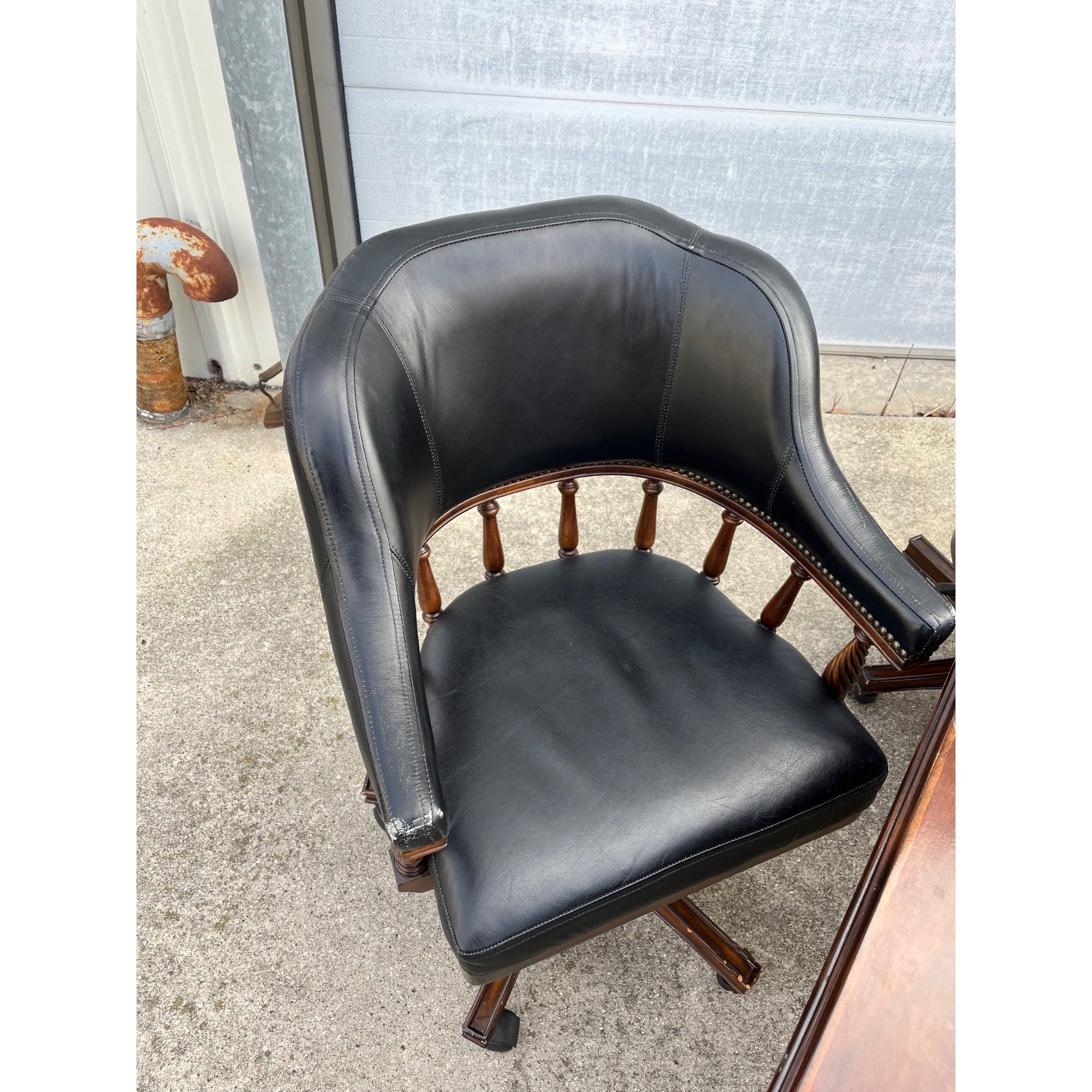 Poker Game Table w/ Four Black Leather Chairs Frontgate Burbank Brand
