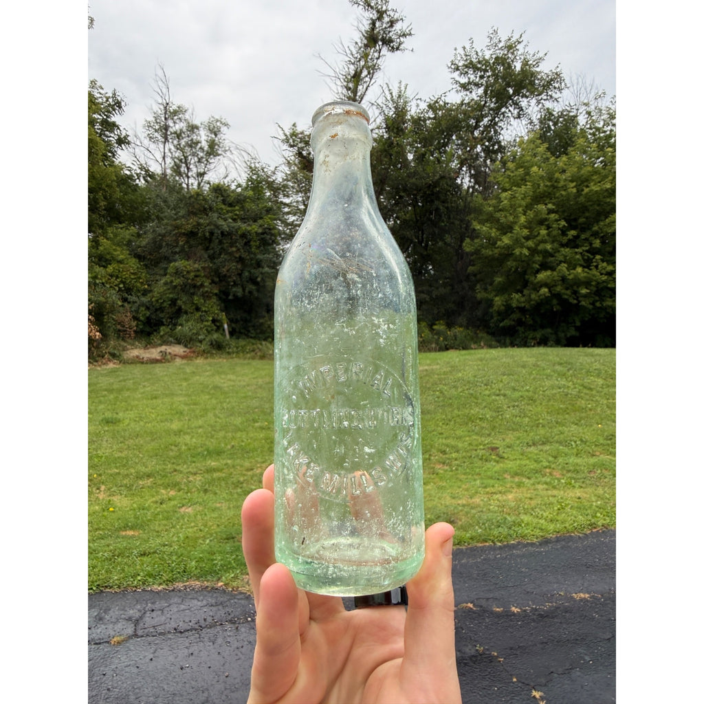 Scarce Imperial Bottling Works Lake Mills, Wisconsin 1910s Crown Top Soda Bottle Wis