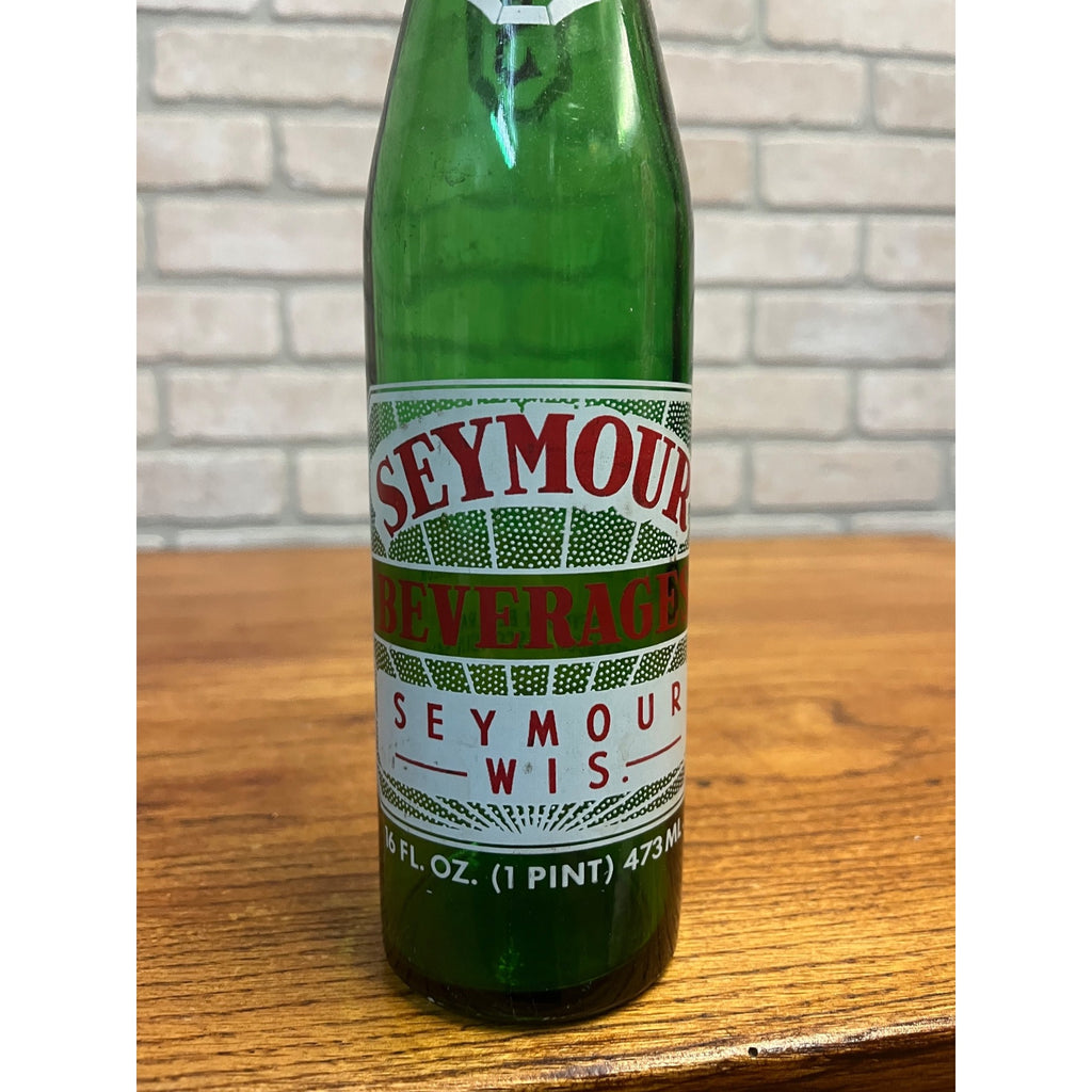 Vintage Seymour Beverages ACL 16oz GREEN Glass Soda Bottle Wisconsin Wis WI