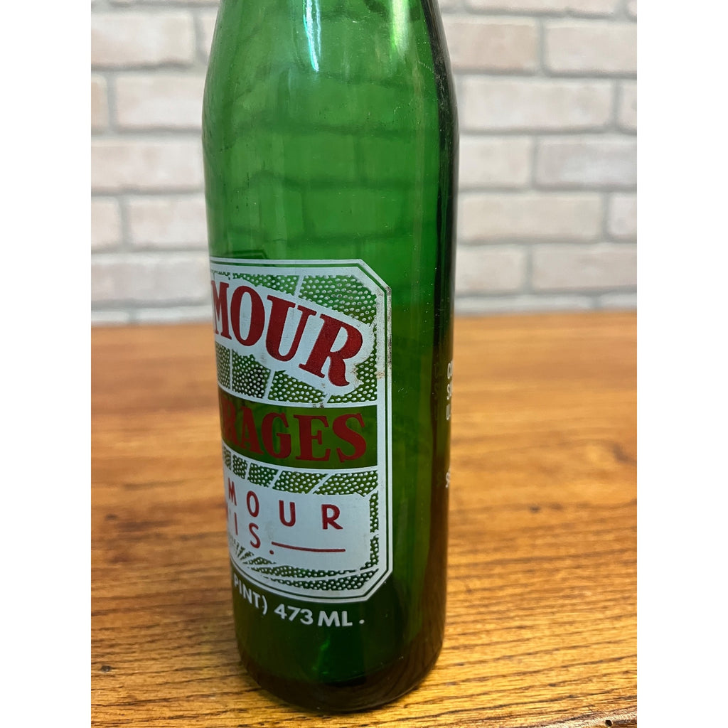 Vintage Seymour Beverages ACL 16oz GREEN Glass Soda Bottle Wisconsin Wis WI