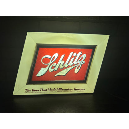 Vintage 1950s Schlitz Milwaukee Beer Motion Lighted Bar Sign Works Wis