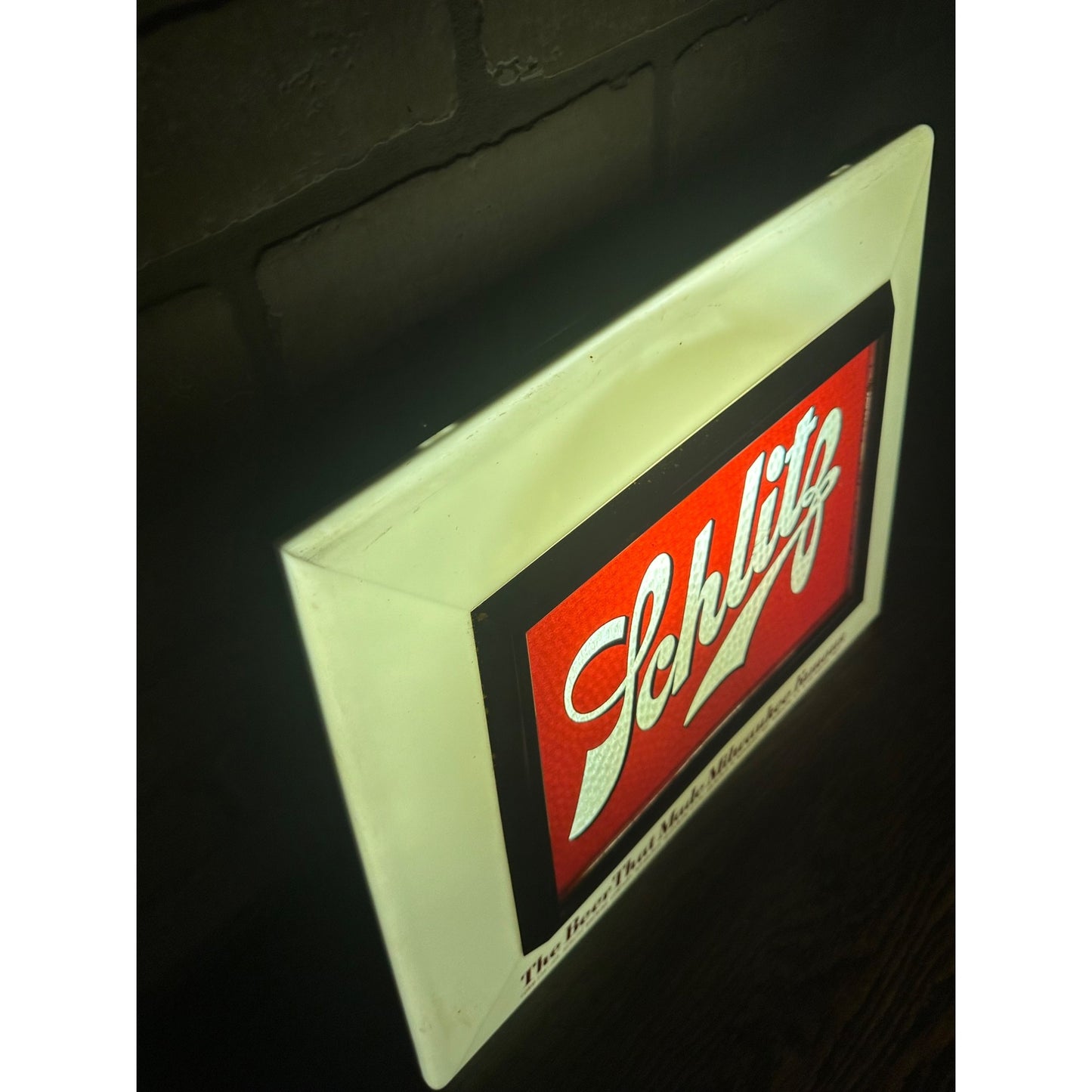 Vintage 1950s Schlitz Milwaukee Beer Motion Lighted Bar Sign Works Wis