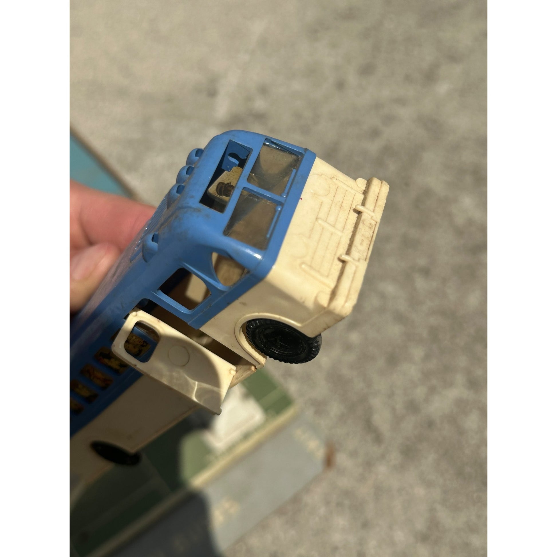 Vintage 1950s Keystone Bus Terminal Toy Playset w/ Greyhound Buses