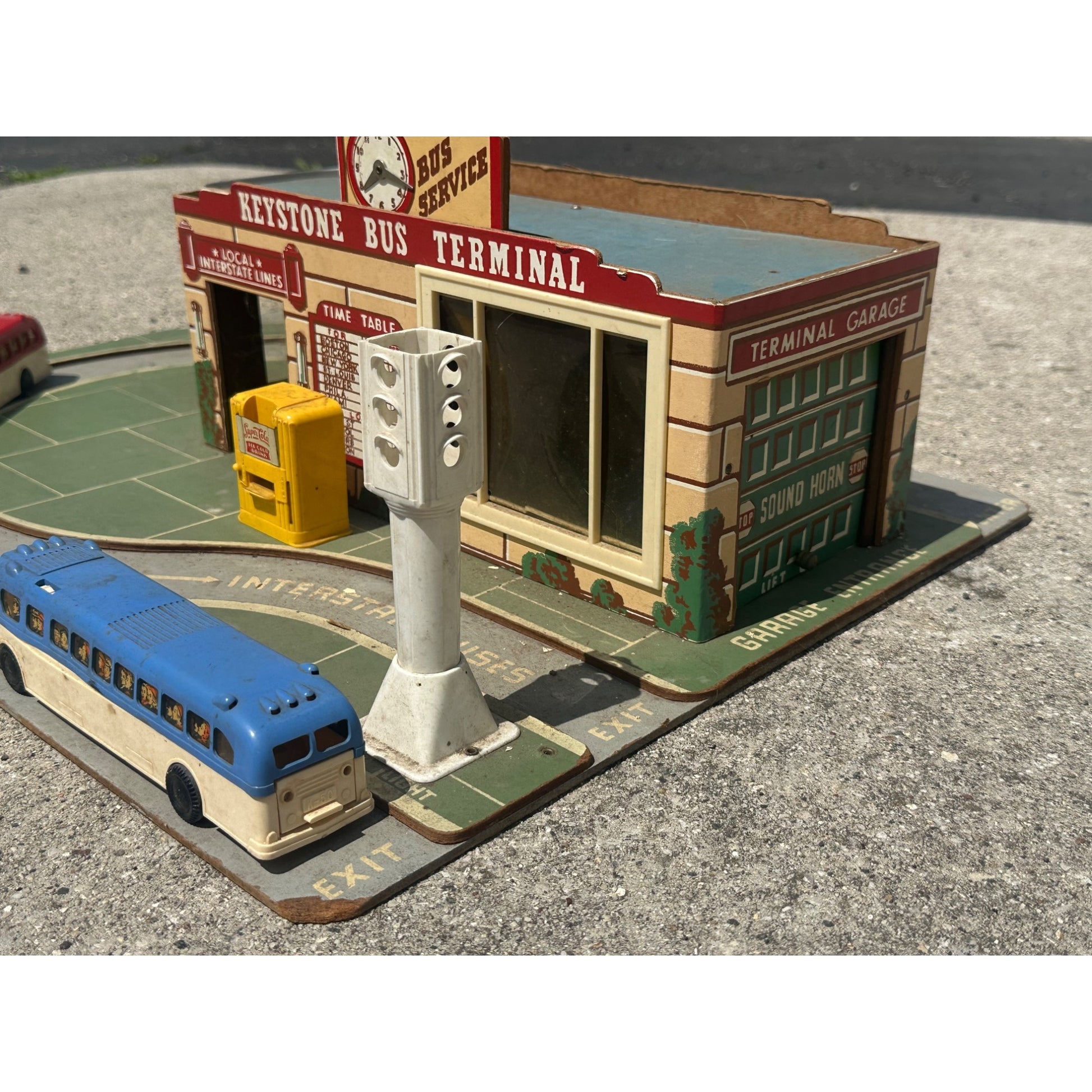 Vintage 1950s Keystone Bus Terminal Toy Playset w/ Greyhound Buses
