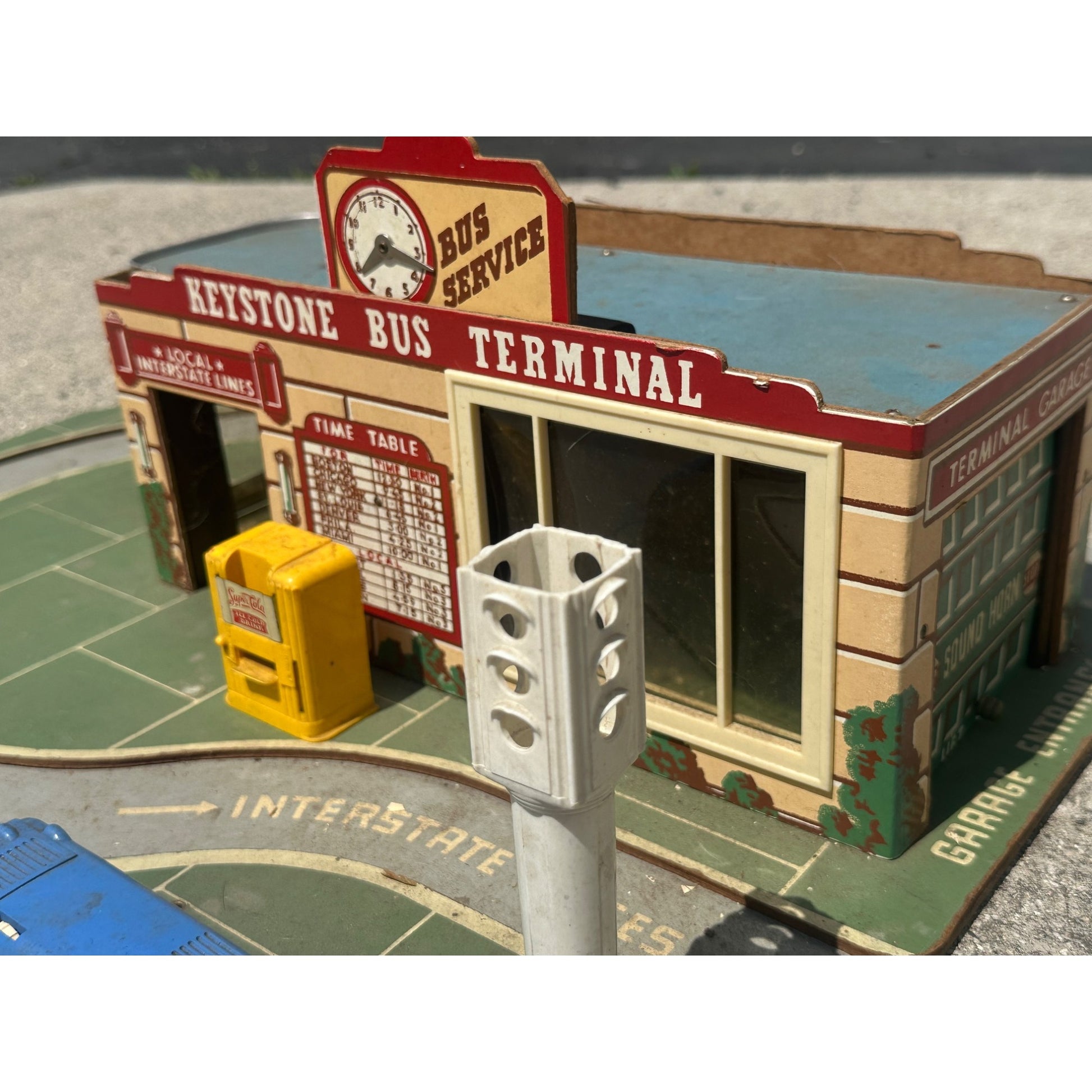 Vintage 1950s Keystone Bus Terminal Toy Playset w/ Greyhound Buses