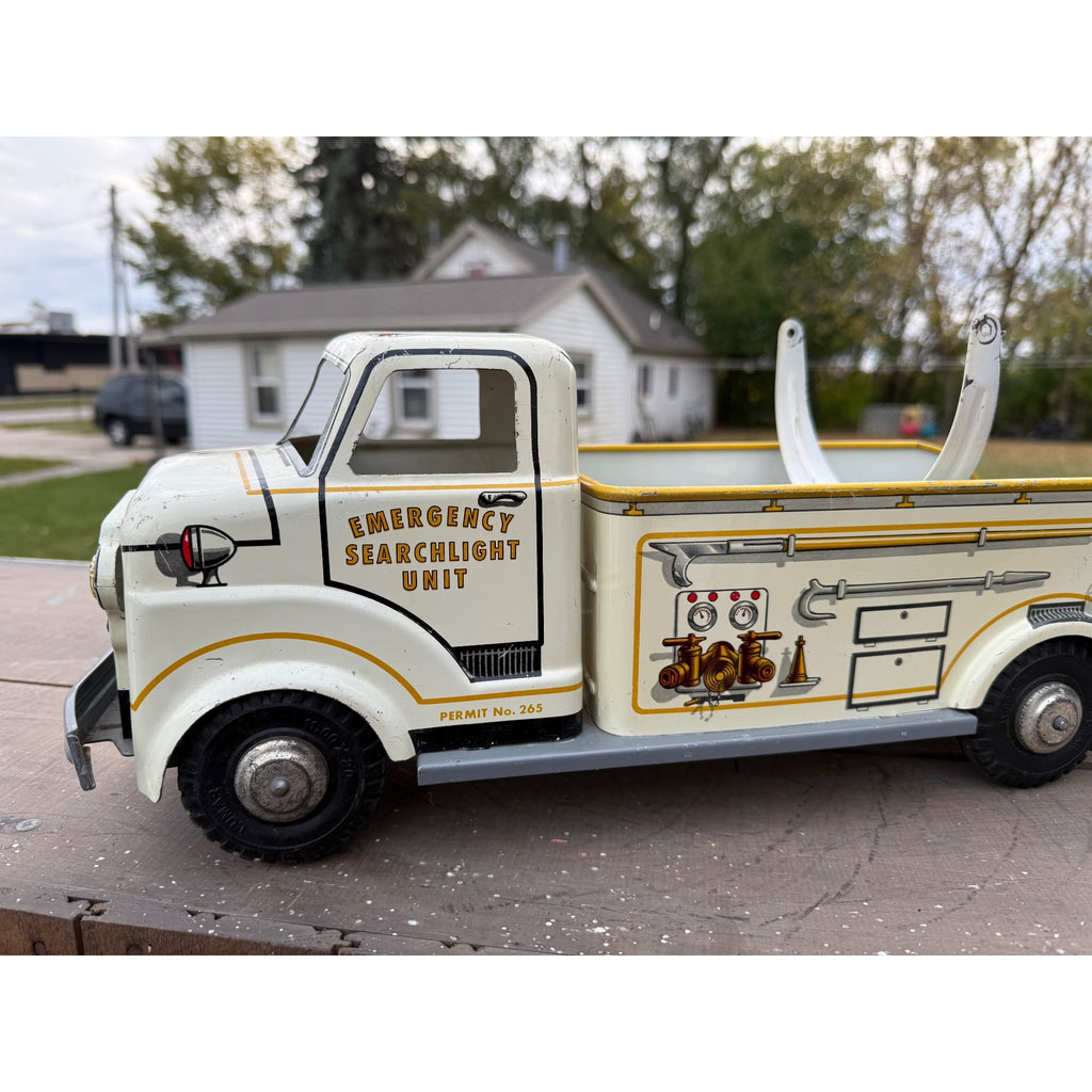 Vintage Marx Emergency Searchlight Unit Truck Tin Litho Metal Toy 17.5"