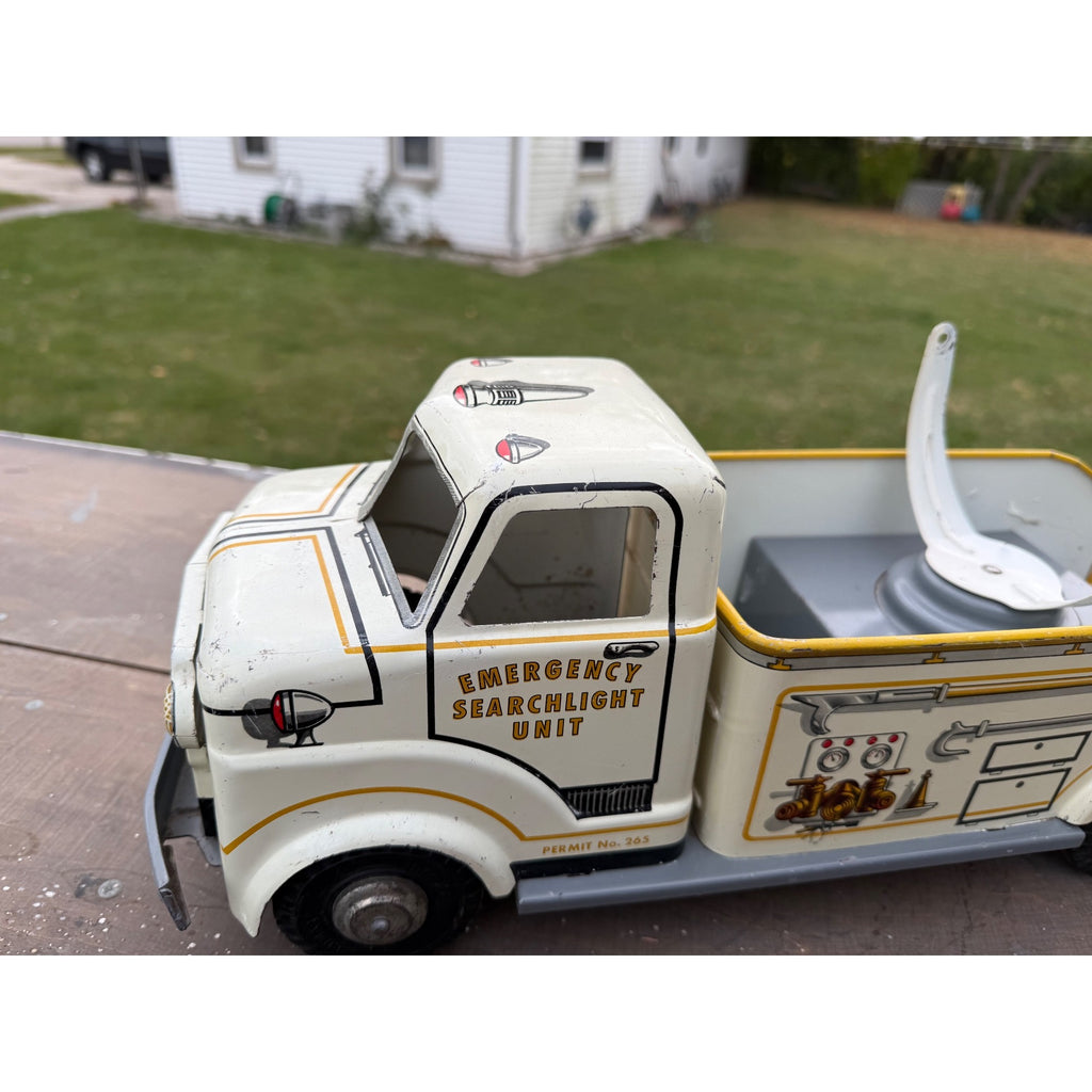 Vintage Marx Emergency Searchlight Unit Truck Tin Litho Metal Toy 17.5"