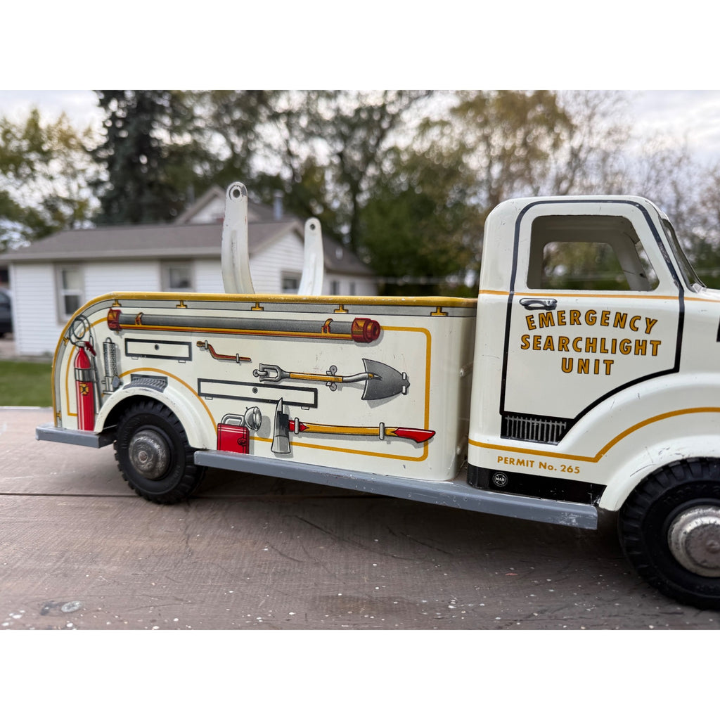 Vintage Marx Emergency Searchlight Unit Truck Tin Litho Metal Toy 17.5"