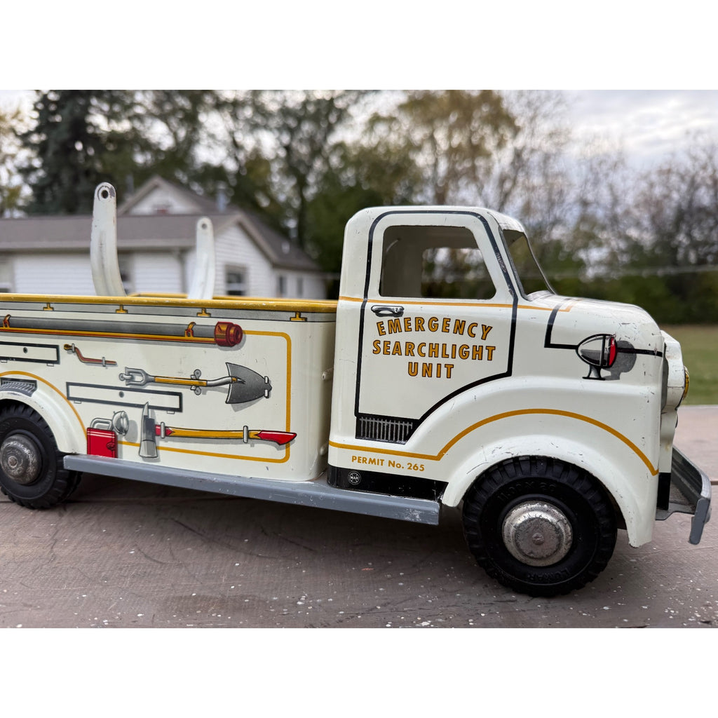Vintage Marx Emergency Searchlight Unit Truck Tin Litho Metal Toy 17.5"