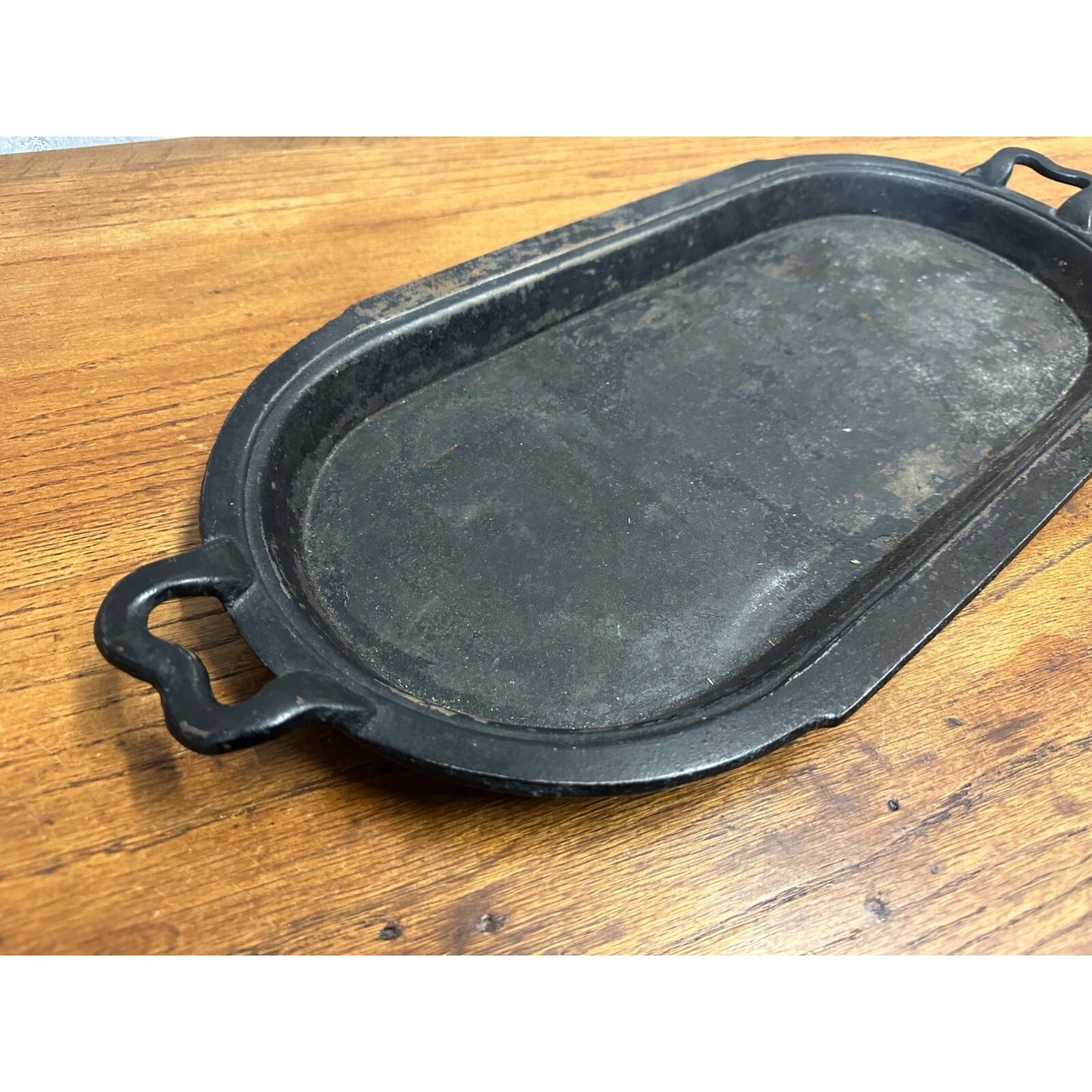 Antique 1800s Cast Iron Oval Griddle Fish Fryer Gate Marked Pan