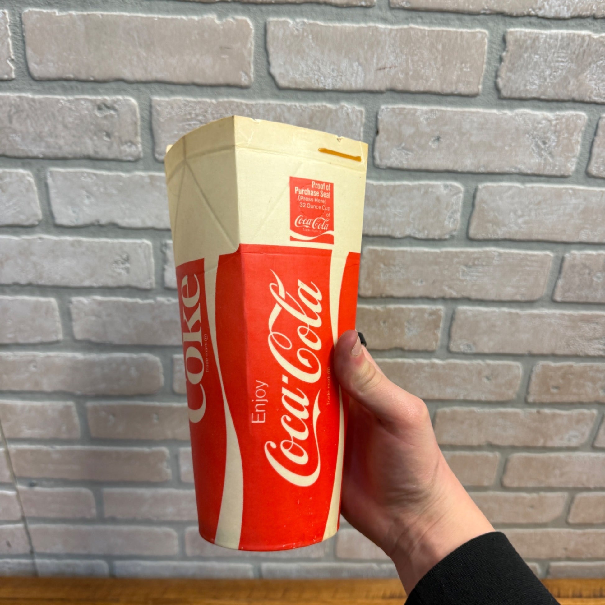 Scarce 1972 32oz Coca Cola paper Wax Drive-In Theater Cup Soda Beverage