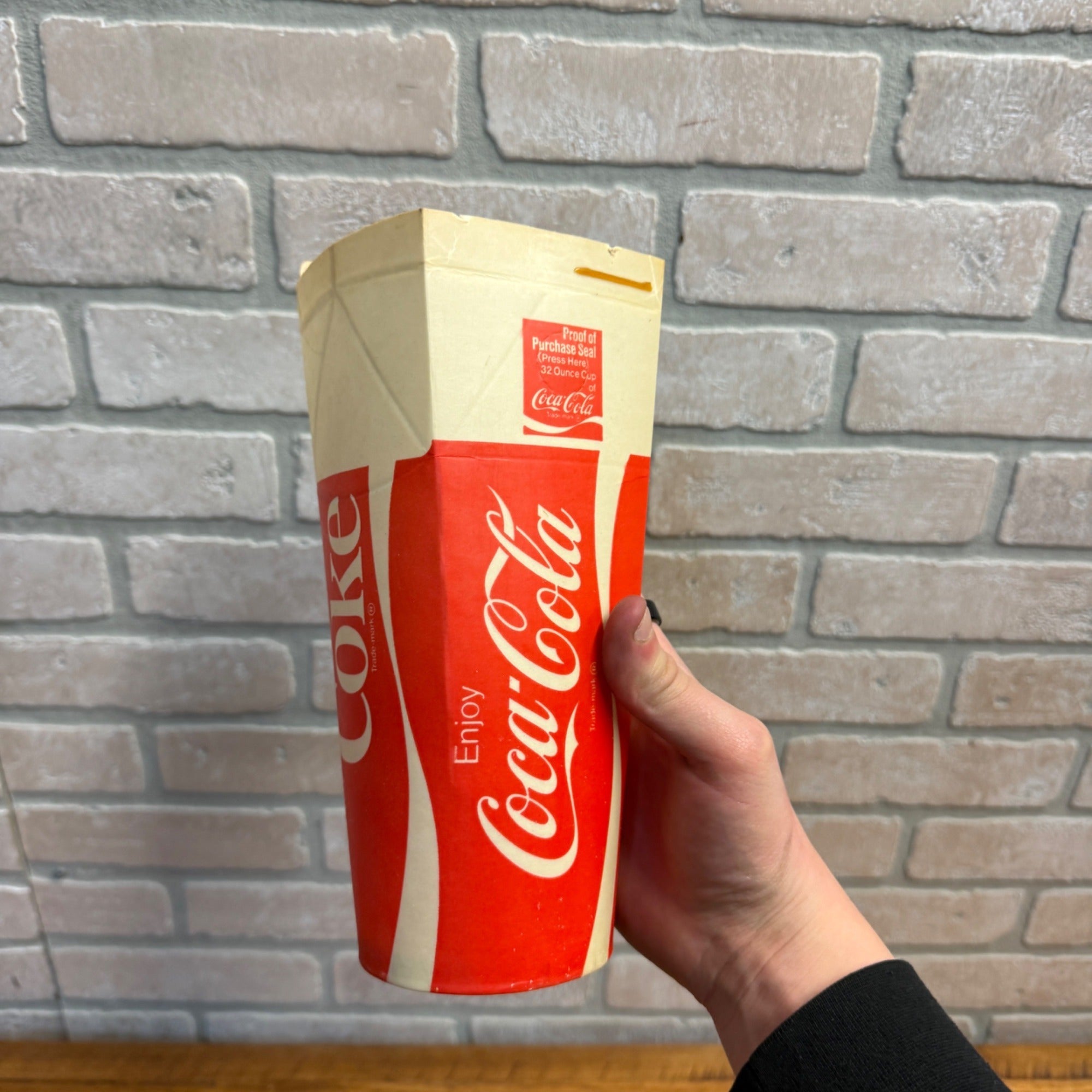 Scarce 1972 32oz Coca Cola paper Wax Drive-In Theater Cup Soda Beverage