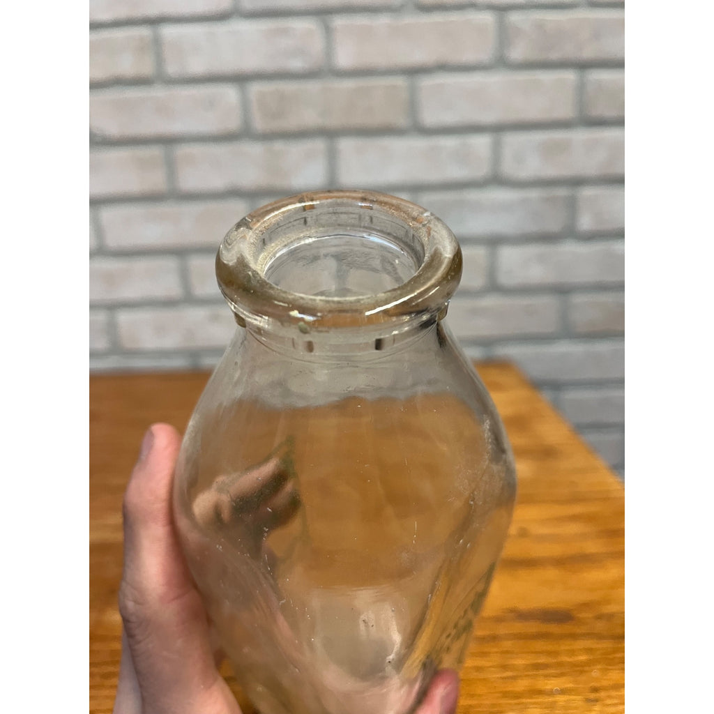 Vintage Luxerin Farm Dairy Quart Milk Bottle Fond du Lac Wis Wisconsin