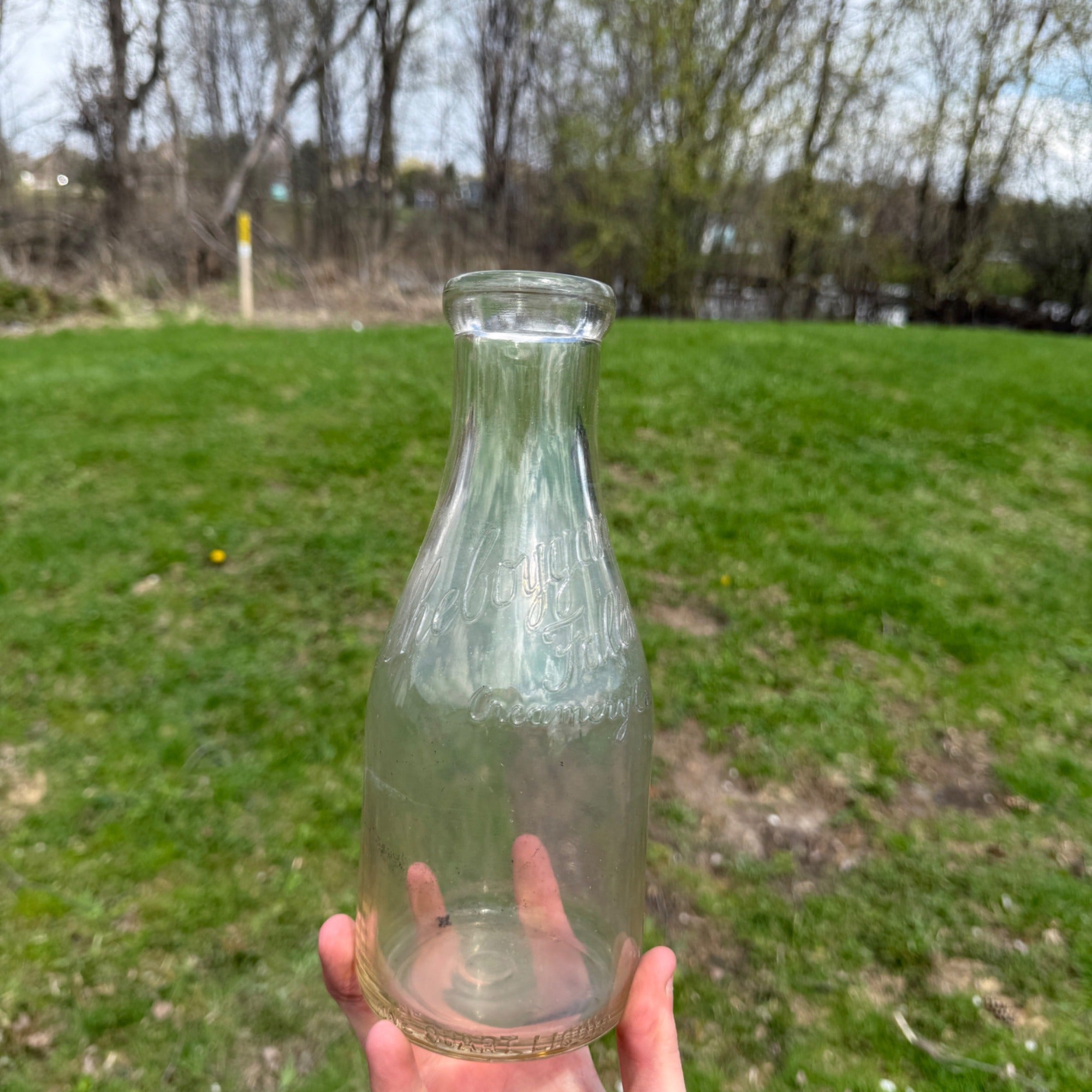 Vintage Quart Milk Bottle Sheboygan Falls Creamery Wisconsin Dairy Embossed