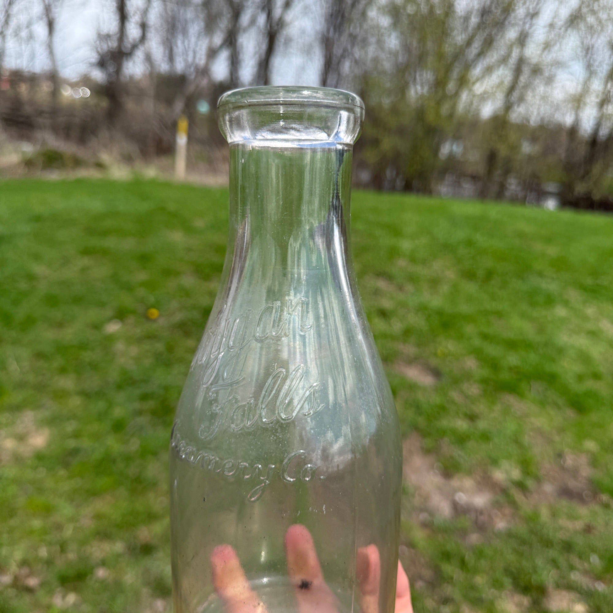 Vintage Quart Milk Bottle Sheboygan Falls Creamery Wisconsin Dairy Embossed