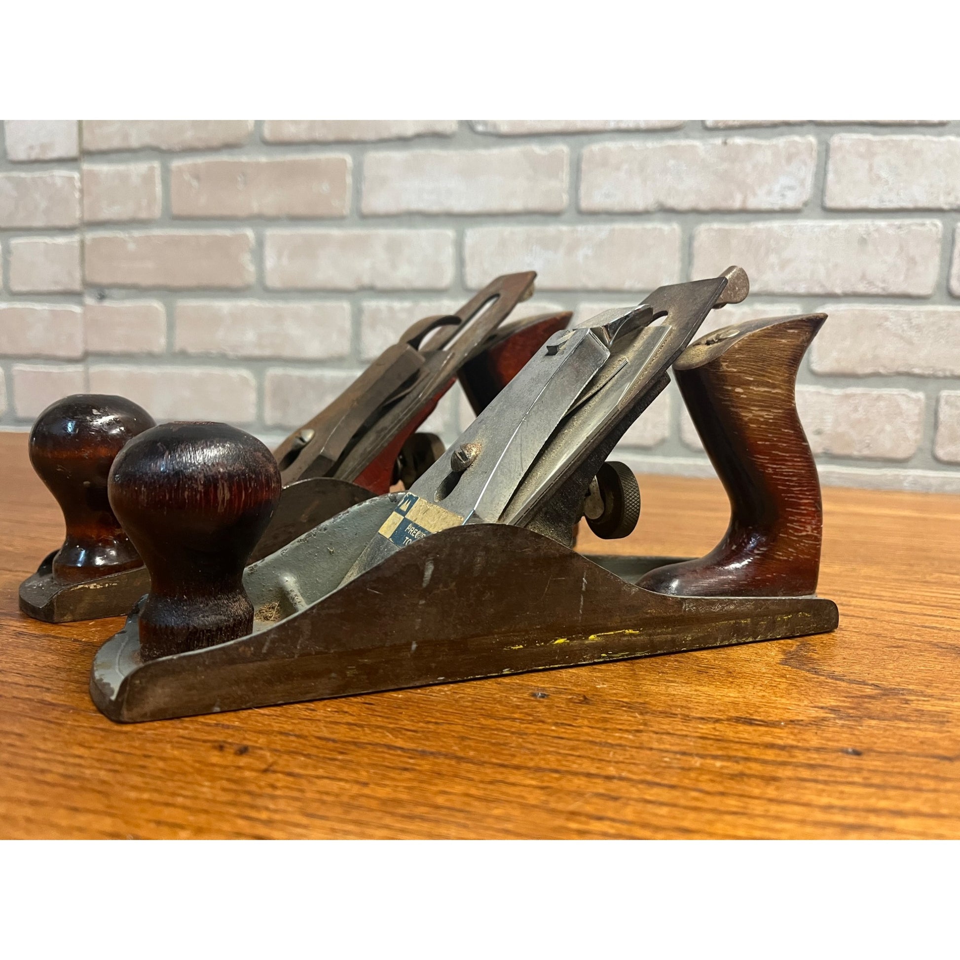 Vintage Dunlap 9.25" Woodworking Wood Plane & Montgomery Ward 9.5" Plane Tools