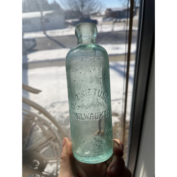 O. Zwietusch Milwaukee Wisconsin Soda Bottle Blob Top Hutchinson Hutch WI Wis