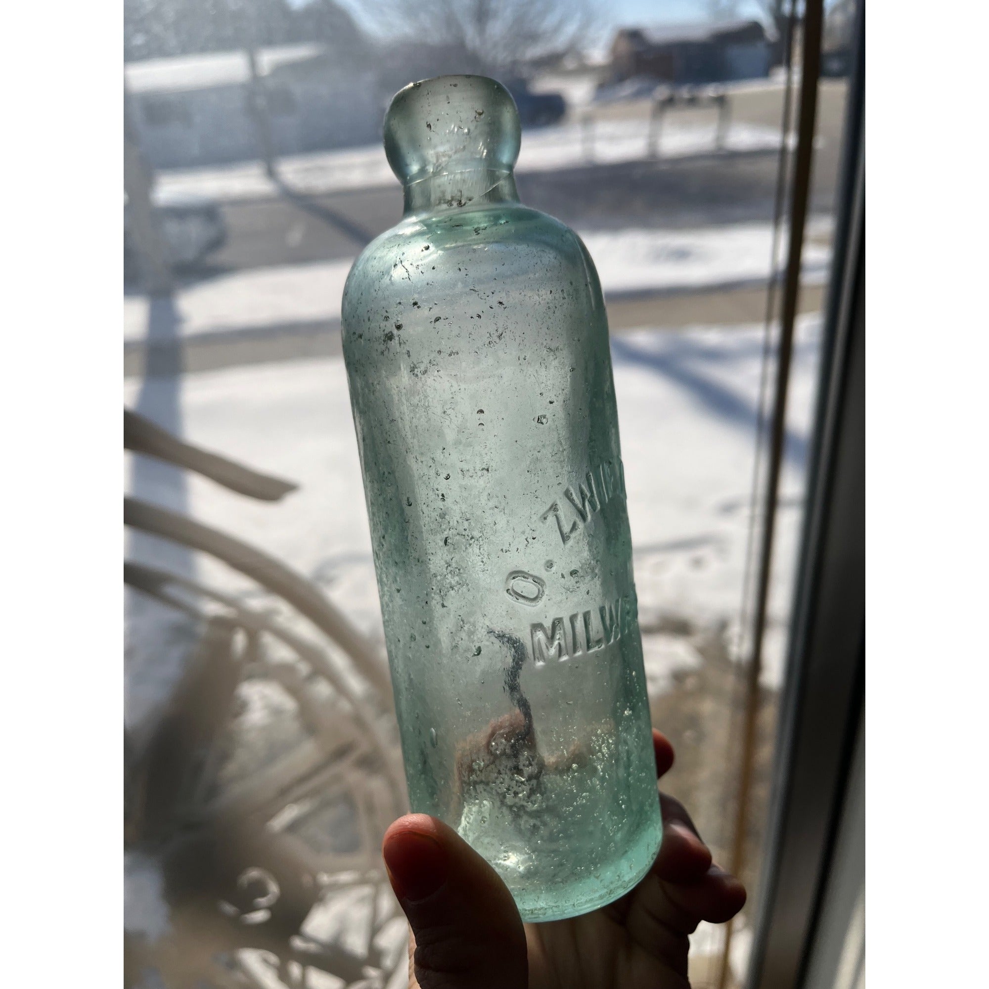 O. Zwietusch Milwaukee Wisconsin Soda Bottle Blob Top Hutchinson Hutch WI Wis
