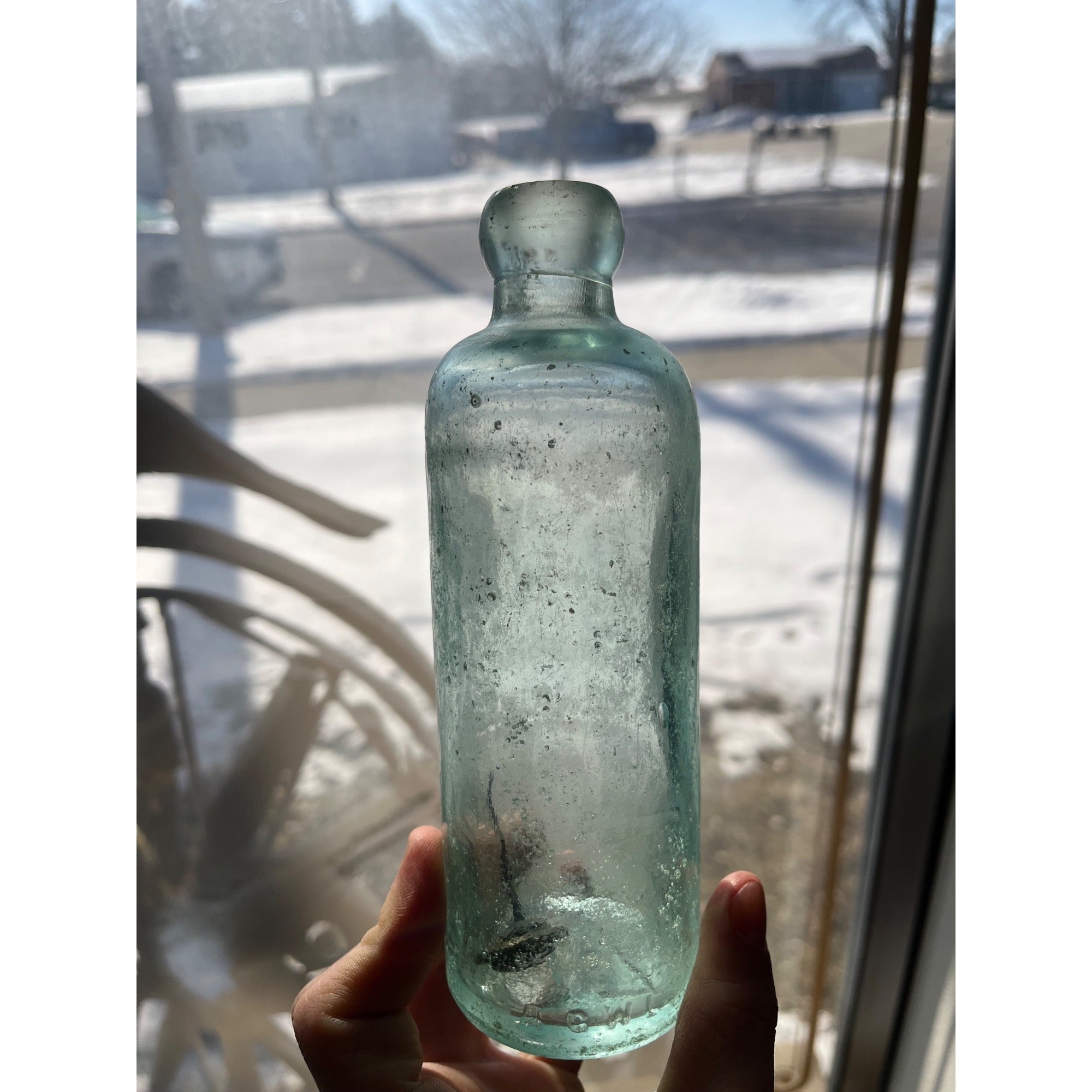 O. Zwietusch Milwaukee Wisconsin Soda Bottle Blob Top Hutchinson Hutch WI Wis