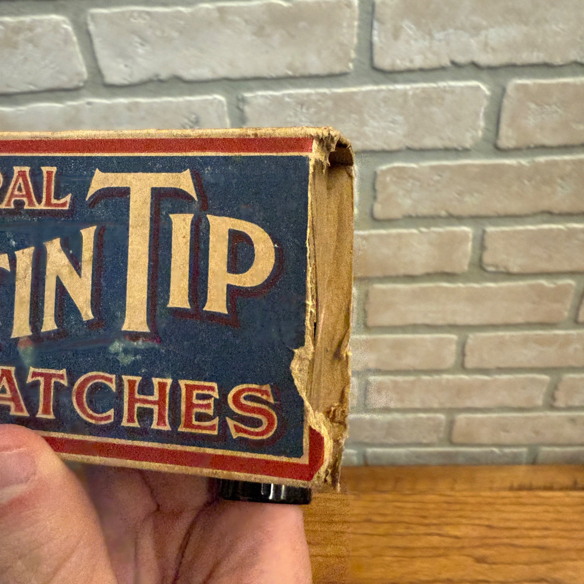 Vintage Federal Satin Tip Matches Advertising Match Box w/ Matches Grocery Decor