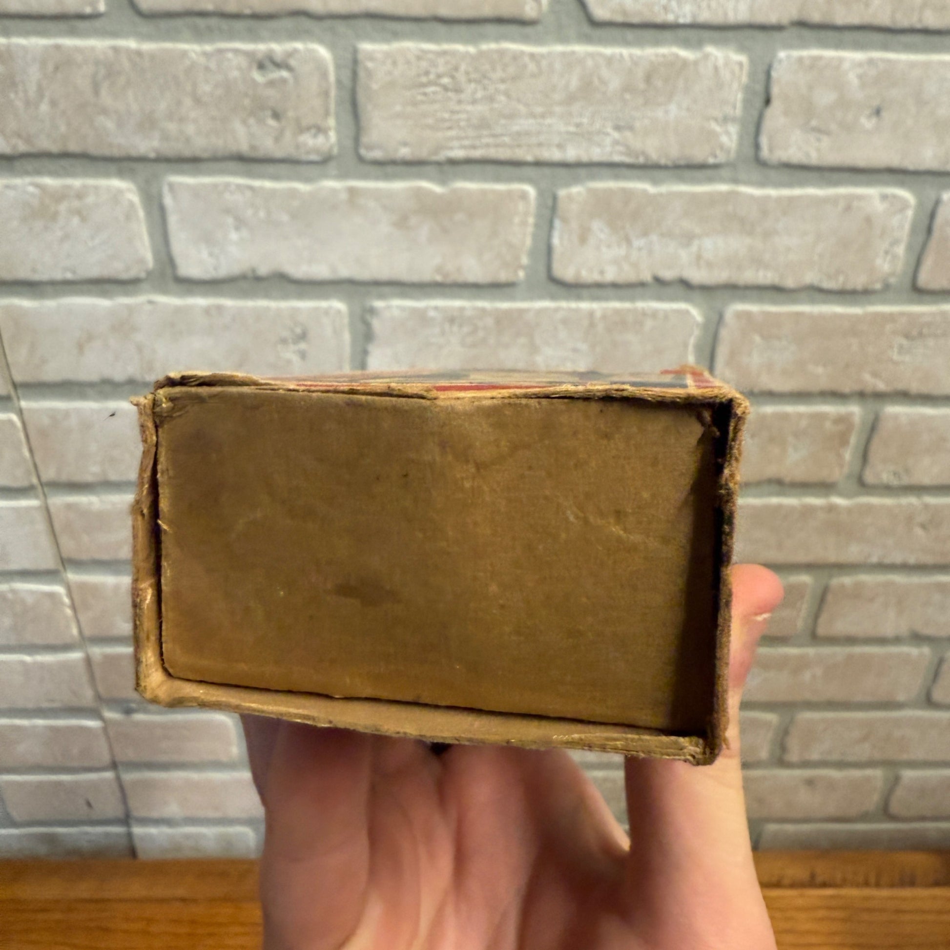 Vintage Federal Satin Tip Matches Advertising Match Box w/ Matches Grocery Decor