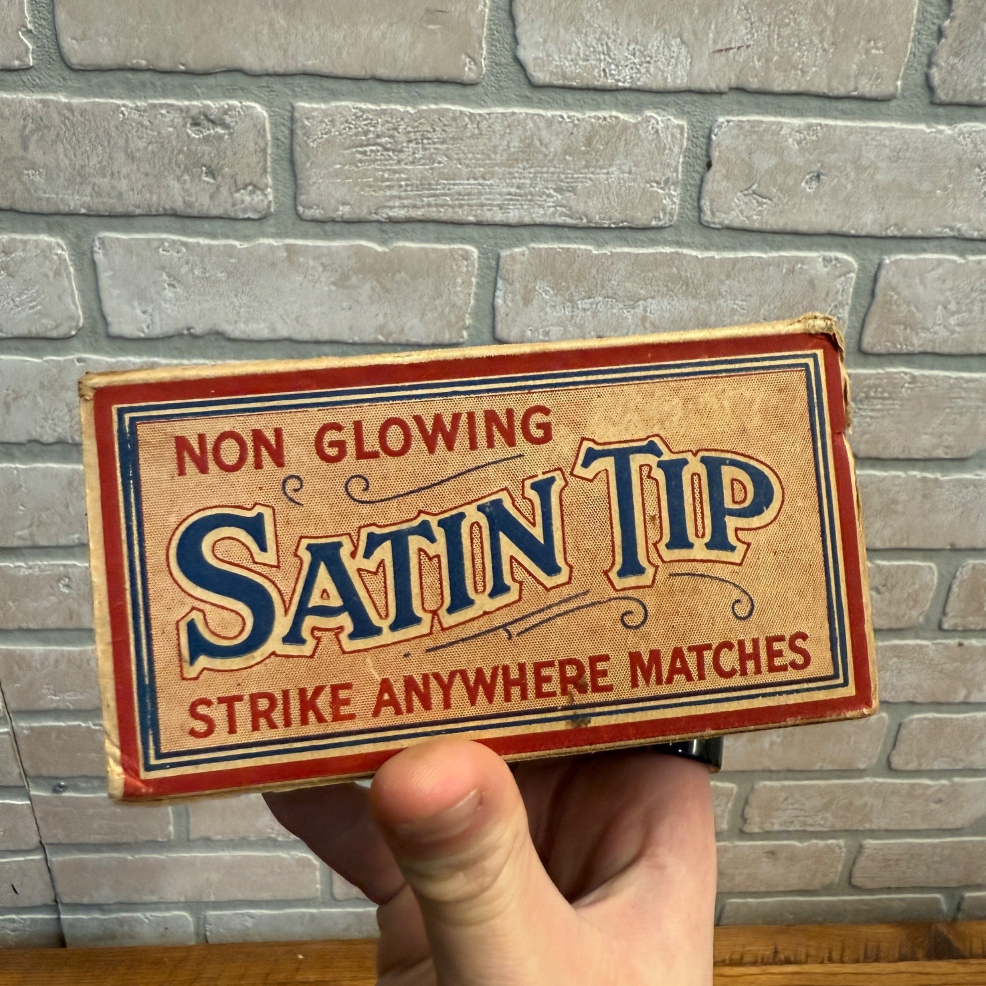 Vintage Federal Satin Tip Matches Advertising Match Box w/ Matches Grocery Decor