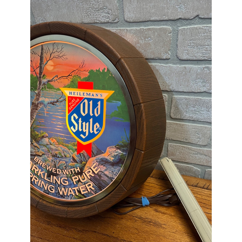 Vintage 1983 Old Style 16" Round Beer Barrel Lighted Wall Hanging Sign - WORKS!