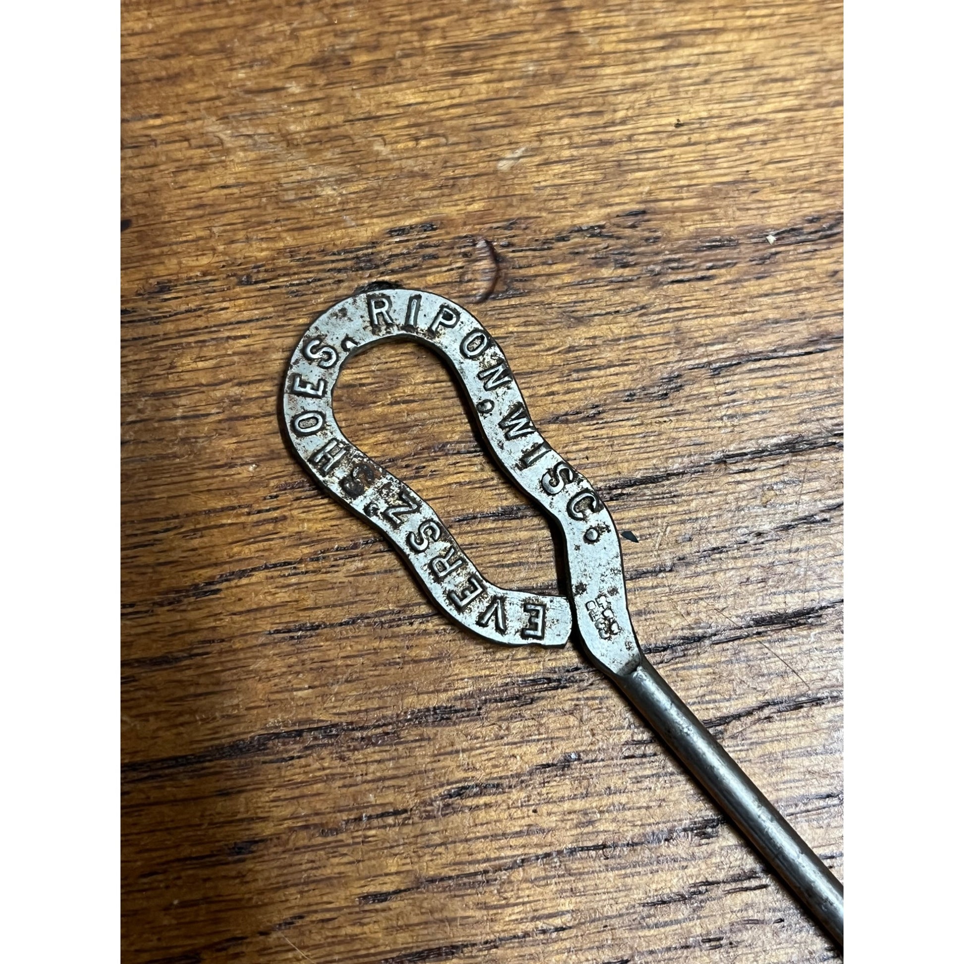 Vintage Early 1900s Eversz Shoe Store Ripon Wisconsin Advertising Button Hook