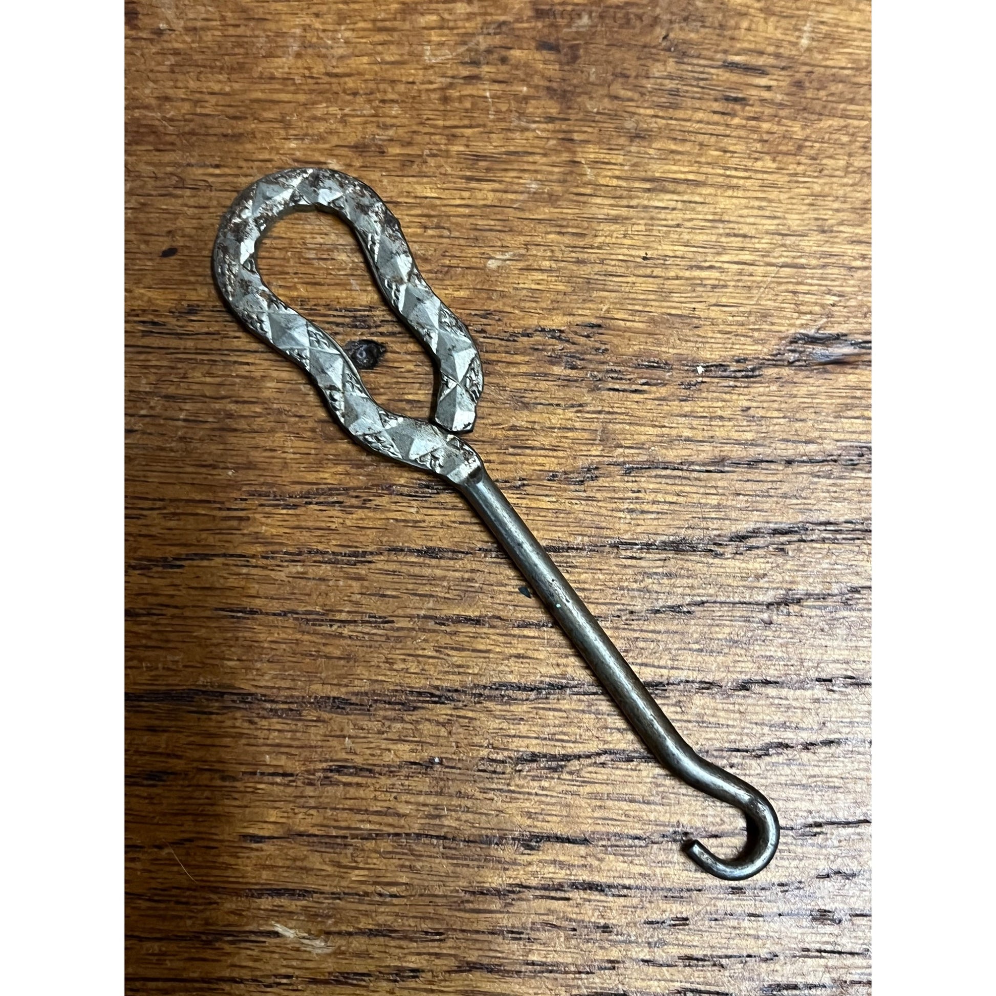 Vintage Early 1900s Eversz Shoe Store Ripon Wisconsin Advertising Button Hook