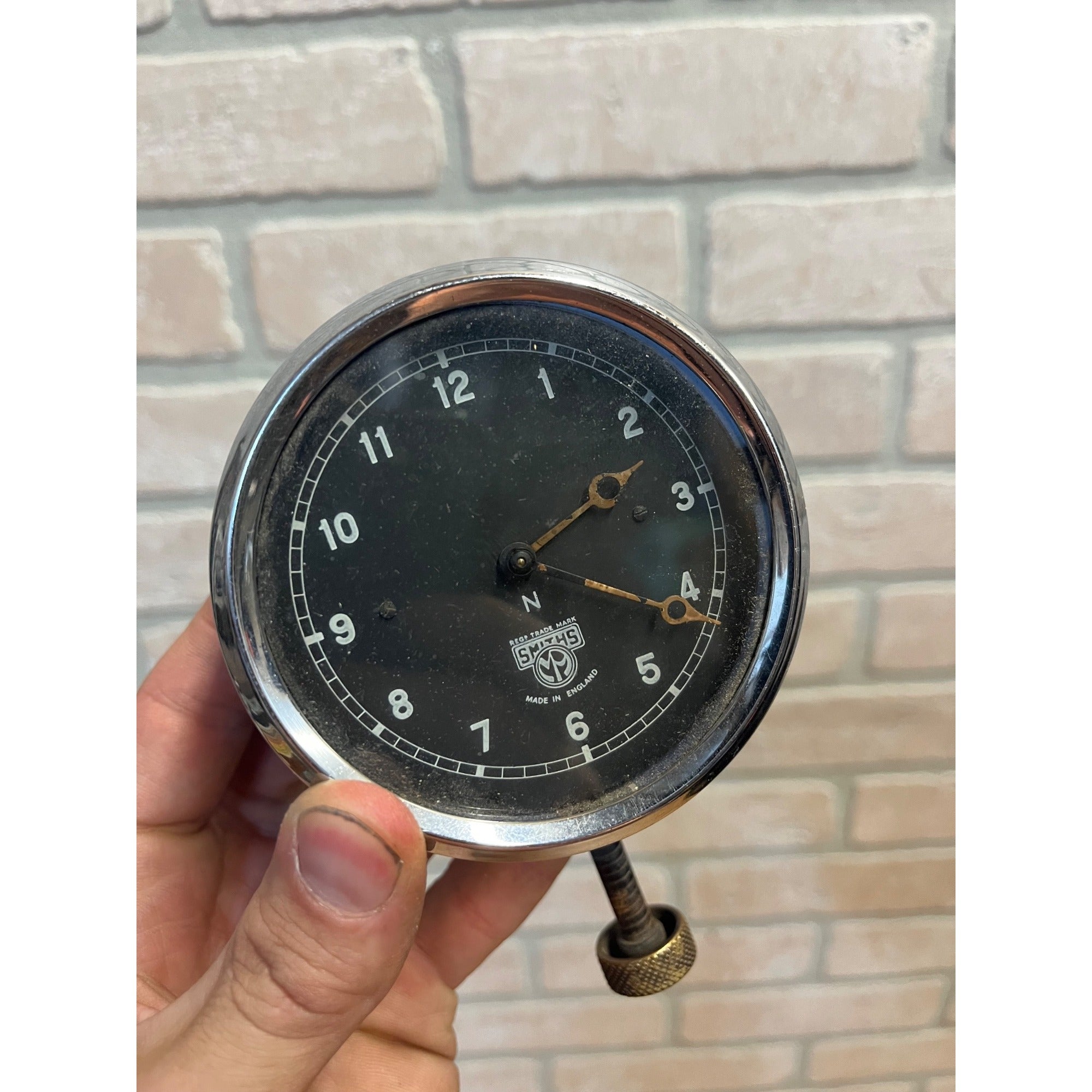 Vintage Smiths 8-Day Mechanical Automobile Dashboard Clock