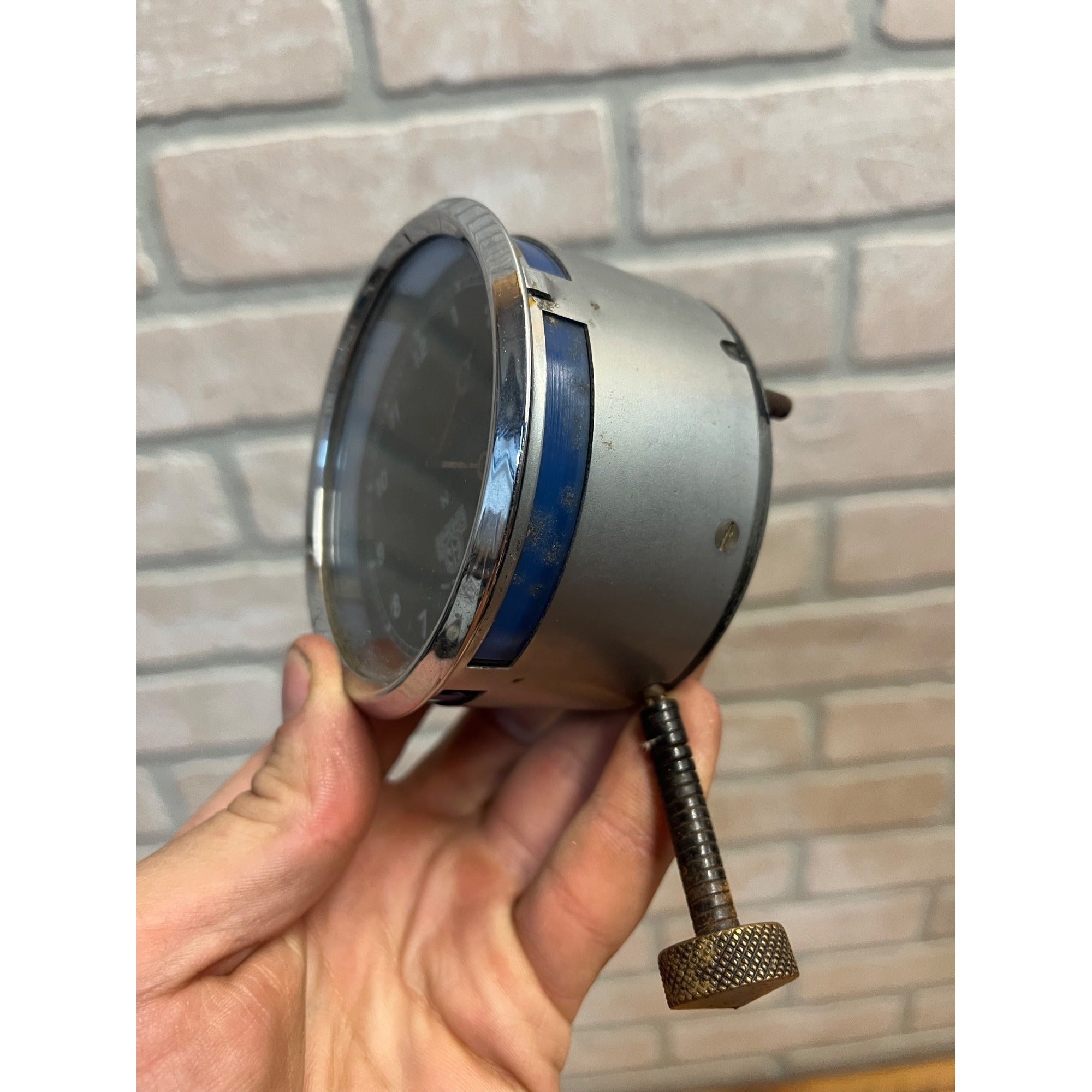 Vintage Smiths 8-Day Mechanical Automobile Dashboard Clock
