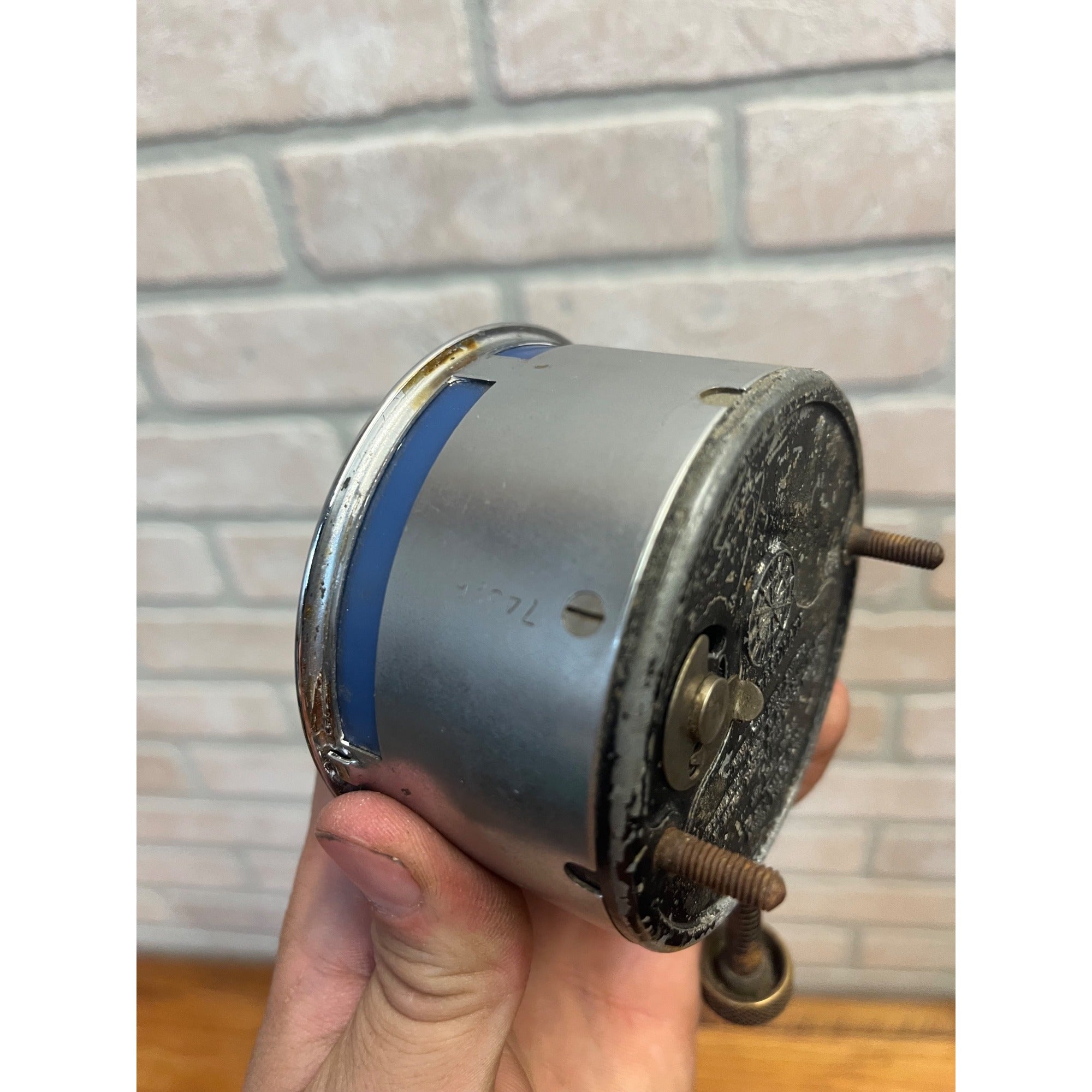 Vintage Smiths 8-Day Mechanical Automobile Dashboard Clock