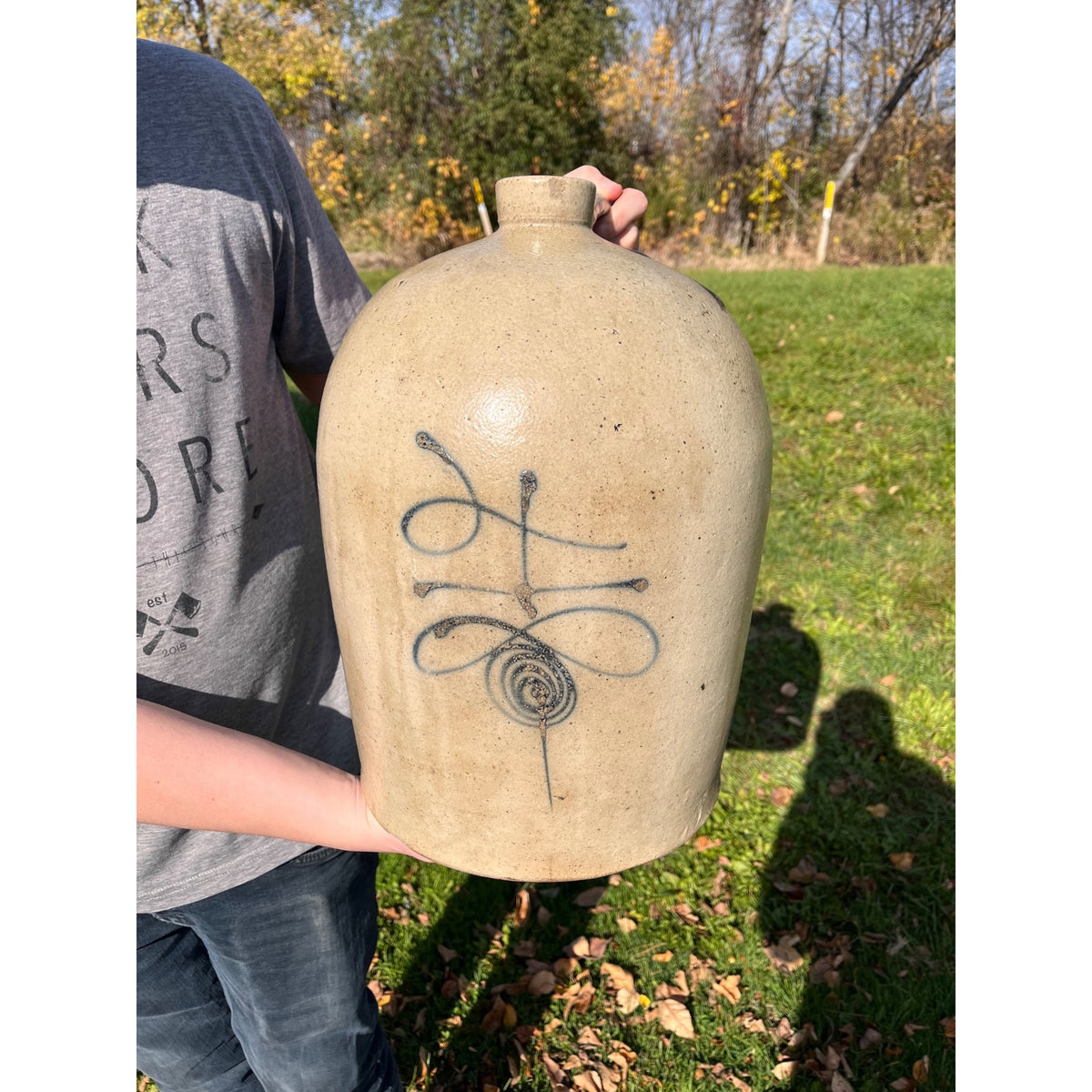 Red Wing Stoneware 4 Gallon Jug  Salt Glazed Bee Sting Lazy Eight Cobalt Crock