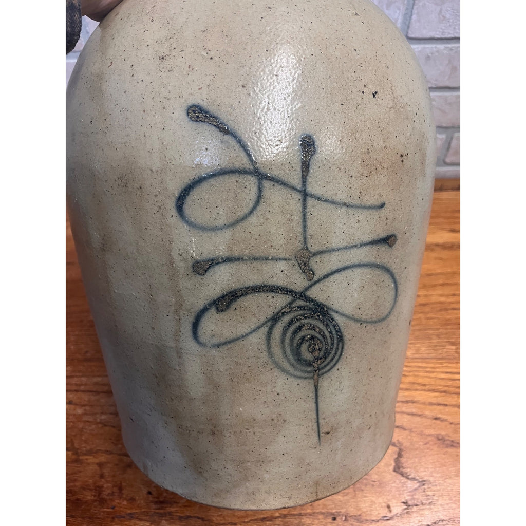 Red Wing Stoneware 4 Gallon Jug  Salt Glazed Bee Sting Lazy Eight Cobalt Crock