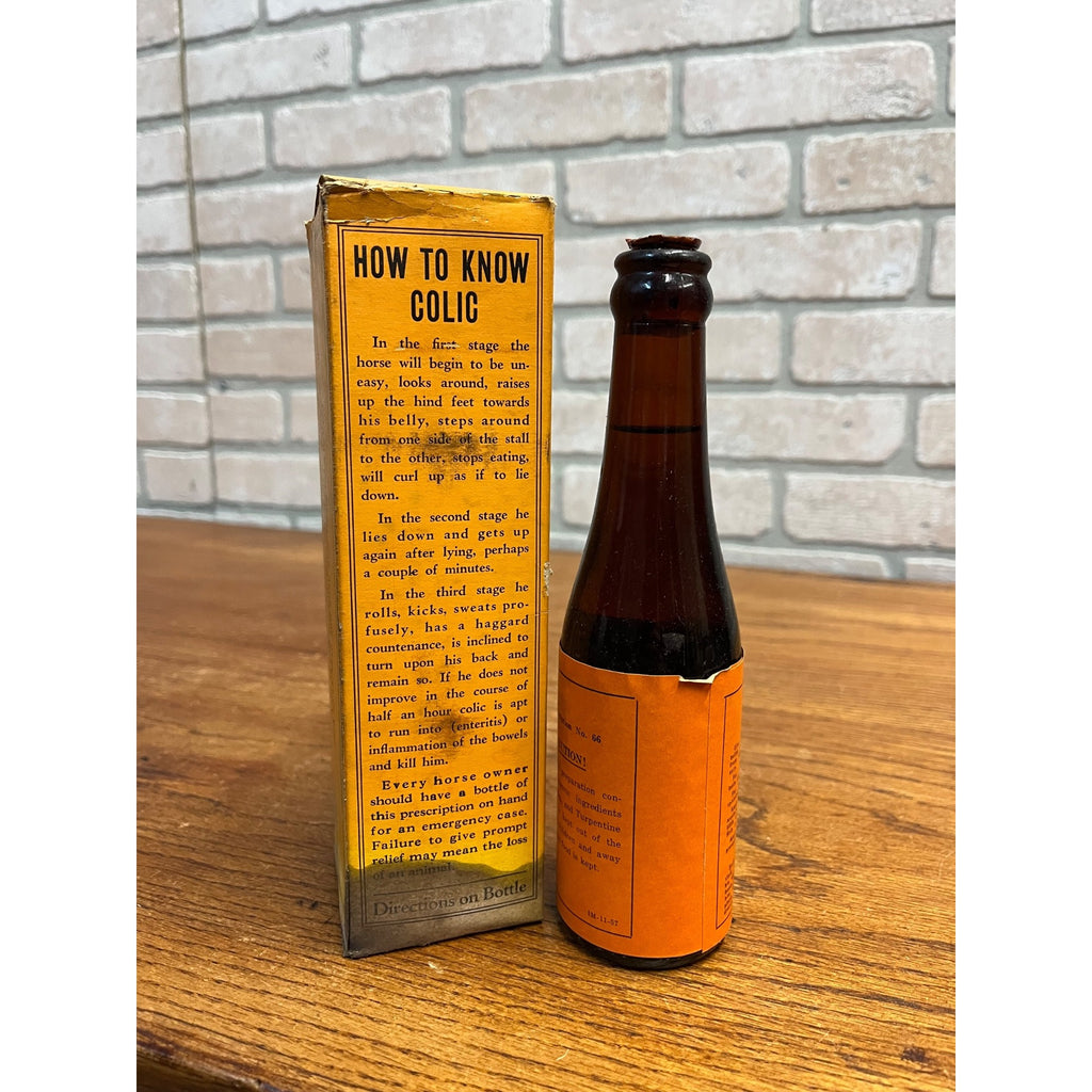 Vintage Dr. Roberts Veterinary Wind Colic Medicine Bottle Farm Waukesha Wis