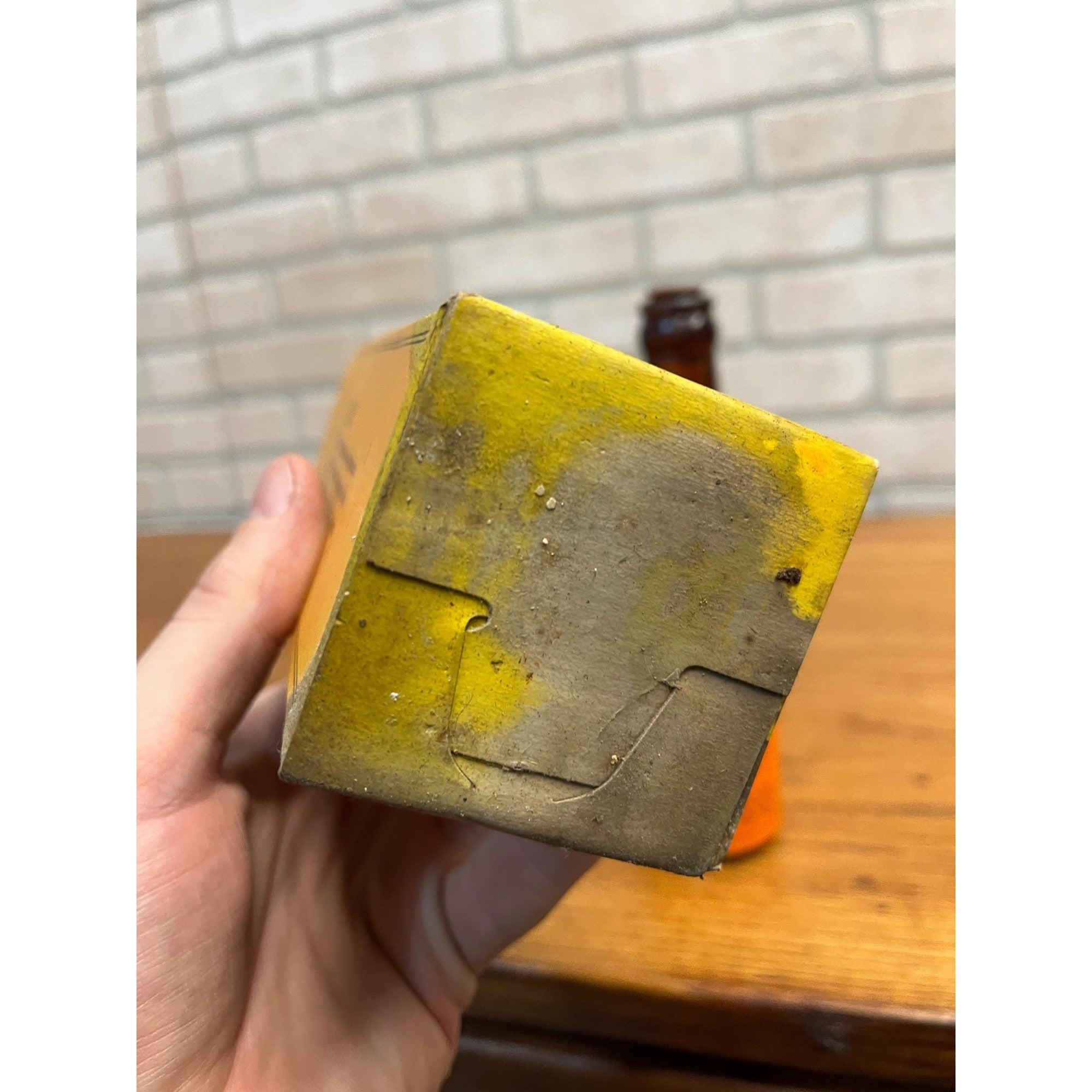 Vintage Dr. Roberts Veterinary Wind Colic Medicine Bottle Farm Waukesha Wis