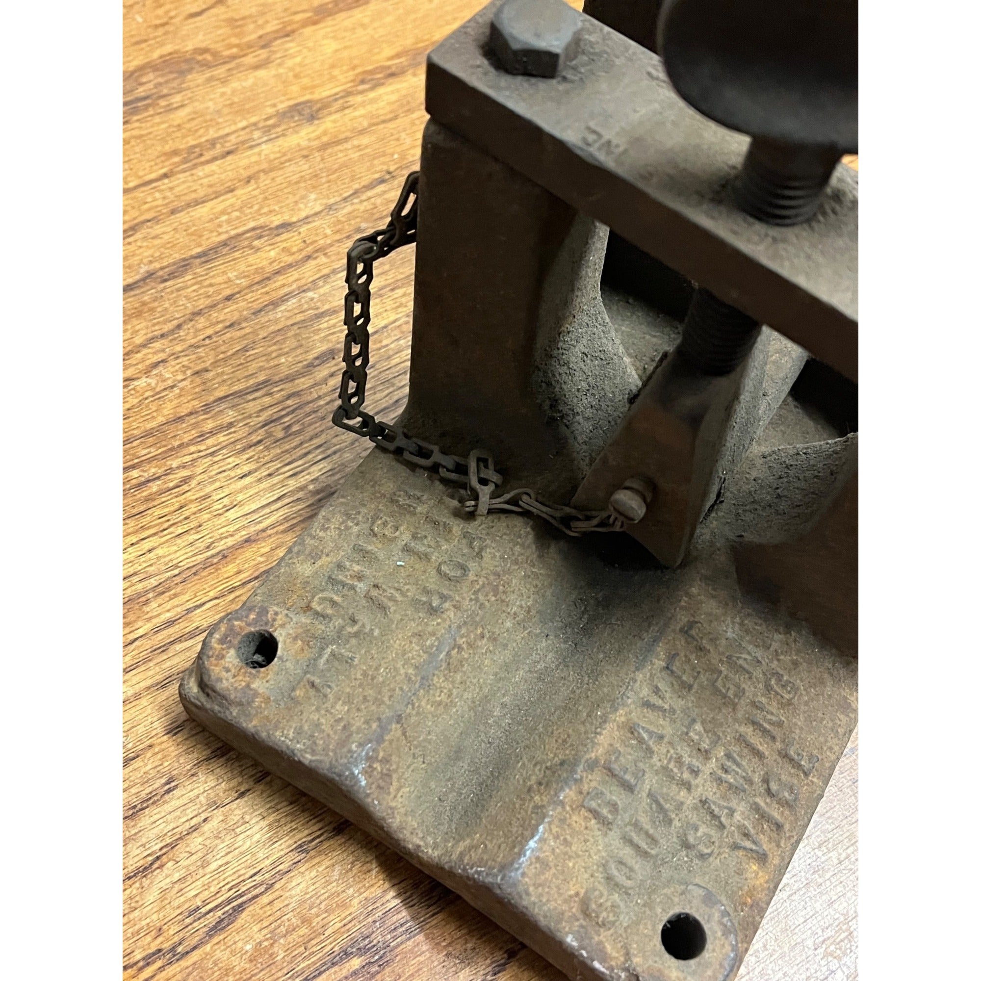 Vintage Beaver Pipe Tools Inc Square End Sawing Vise for Thin Wall Tubing