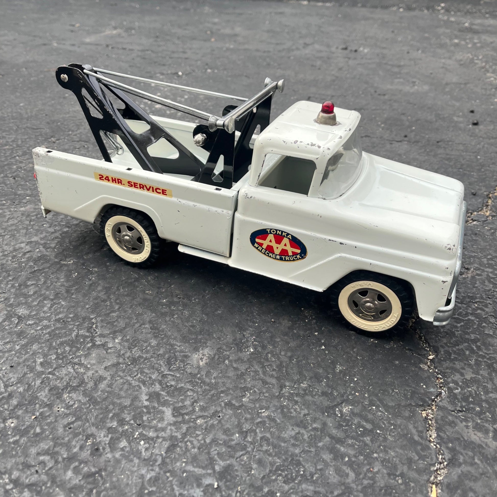 Vintage 1960s Tonka AA Wrecker Tow Truck Dodge Pressed Steel Toy