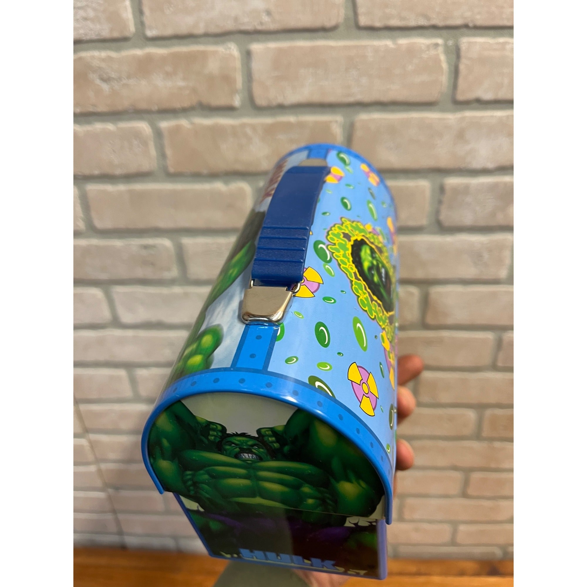 Incredible Hulk Tin Dome Lunch Box-The Hulk Movie 2003 Small