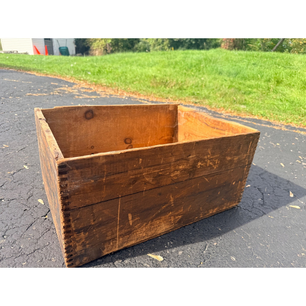 Vintage Birdseye Diamond Match Company Wood Crate Dovetail Joints Advertising