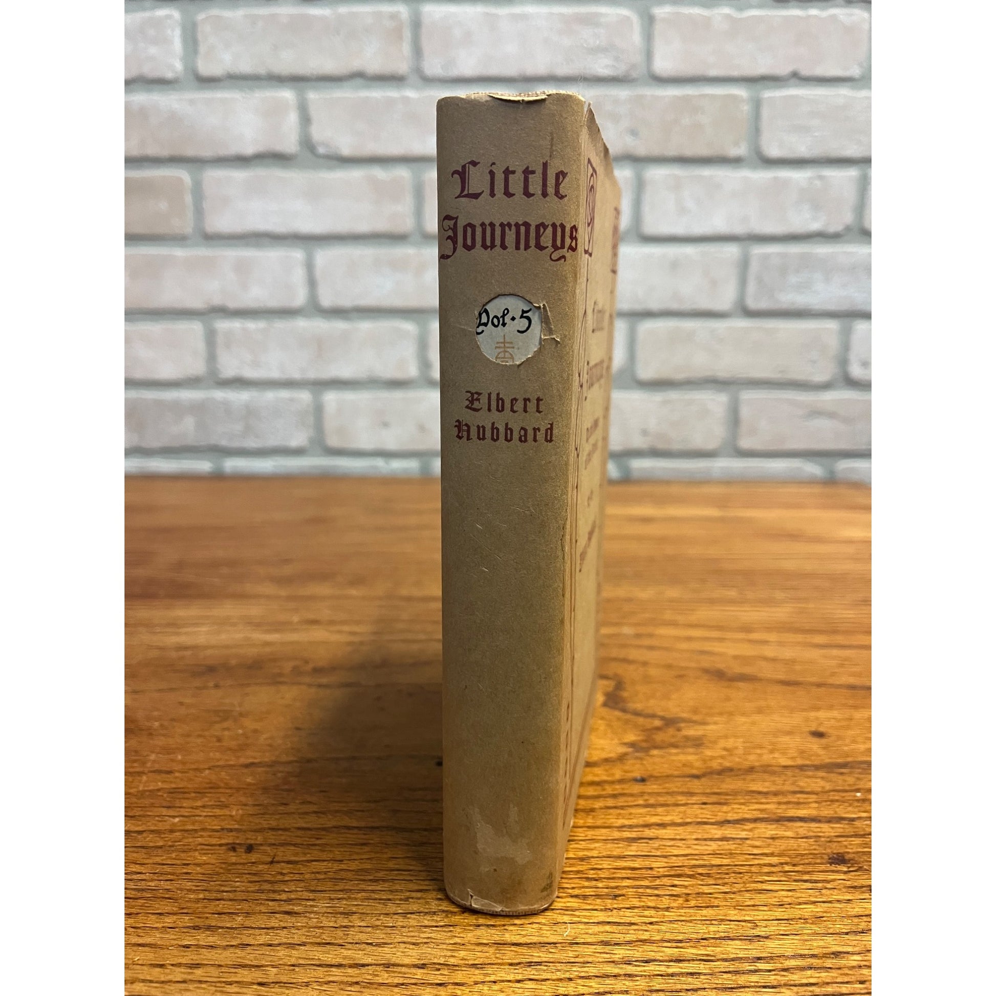 Vintage 1928 Elbert Hubbard "Little Journeys: English Authors" Roycrofters w/ DJ
