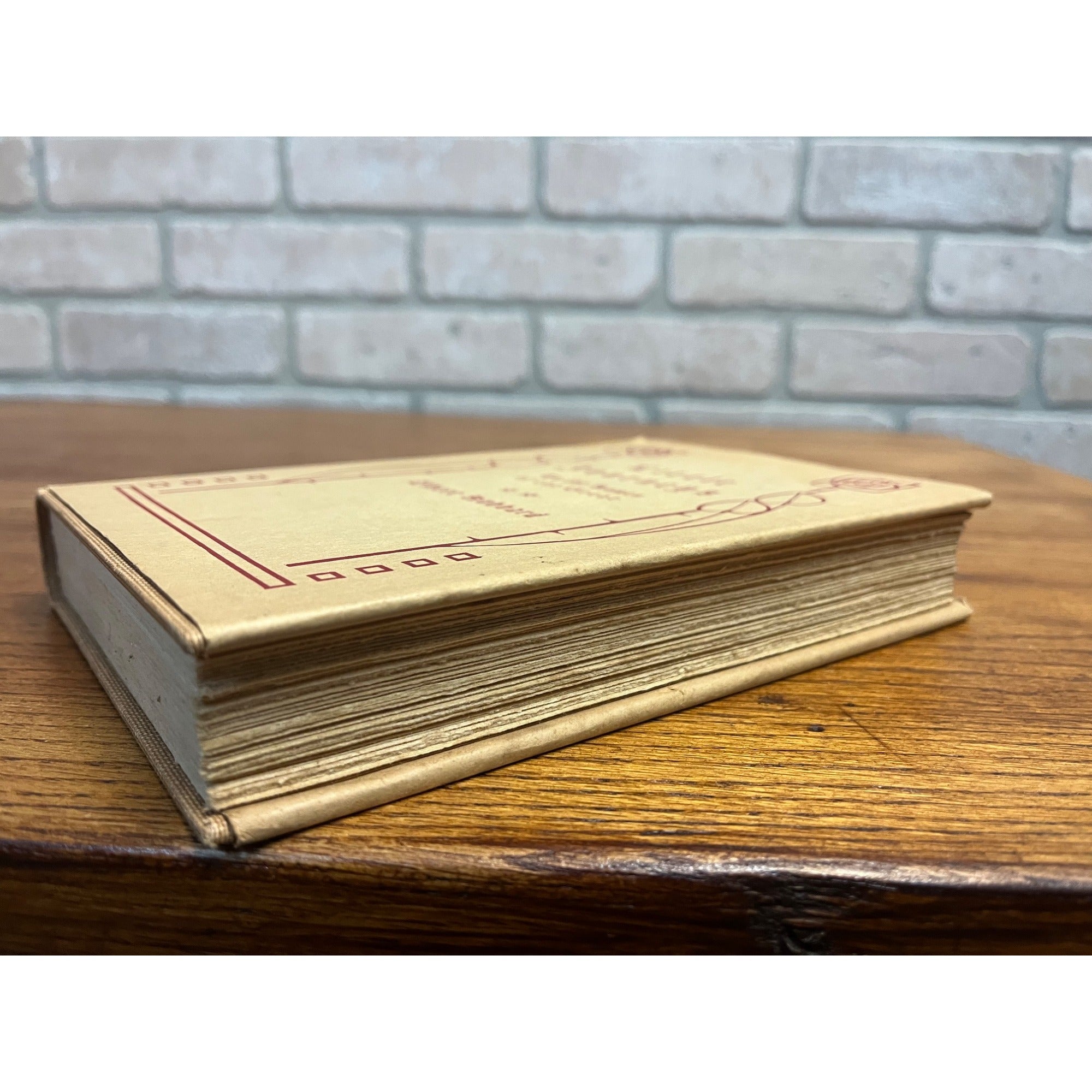 Vintage 1928 Elbert Hubbard "Little Journeys: English Authors" Roycrofters w/ DJ